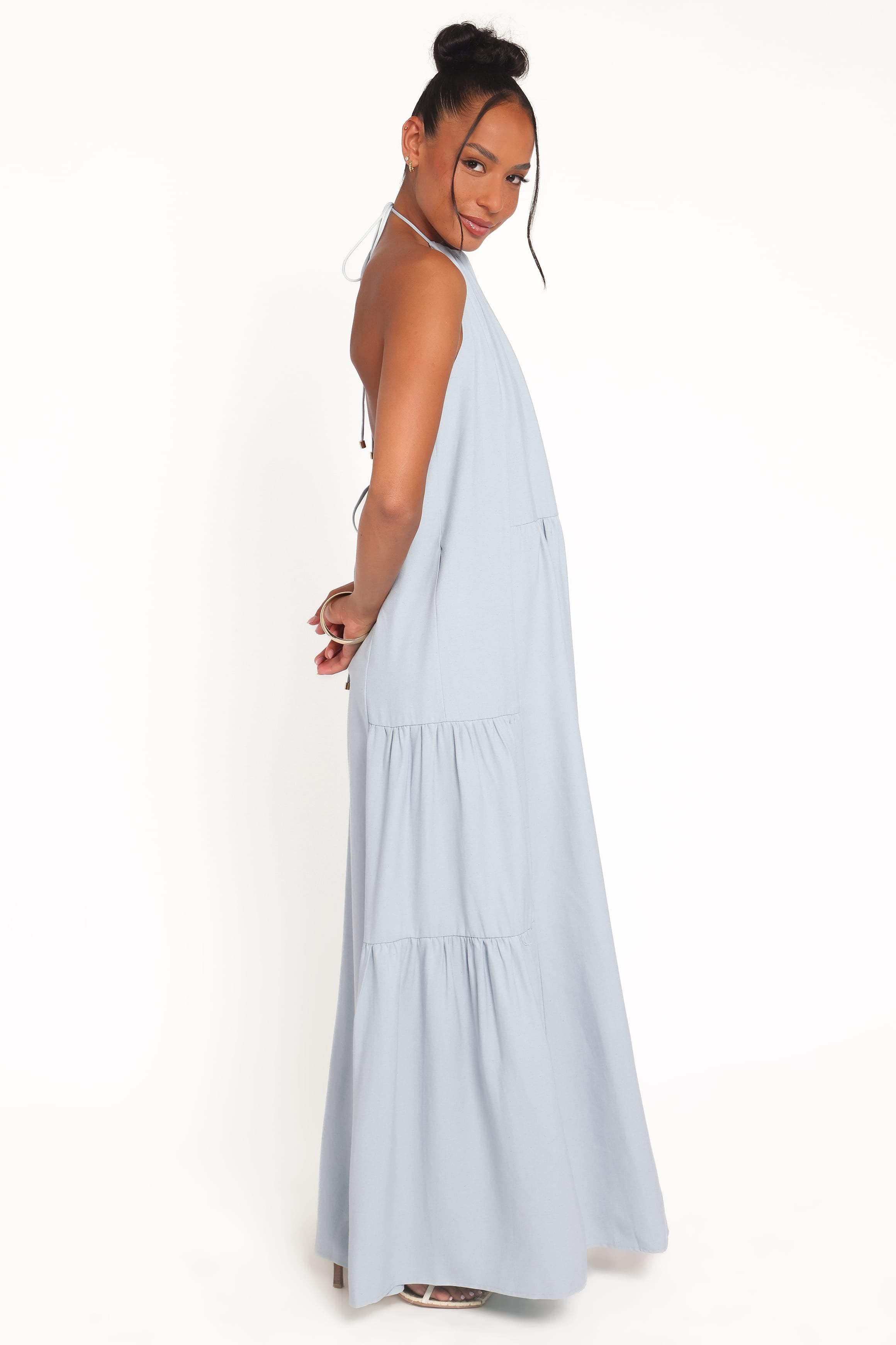 Petal and Pup USA DRESSES Eimear Halterneck Maxi Dress - Blue
