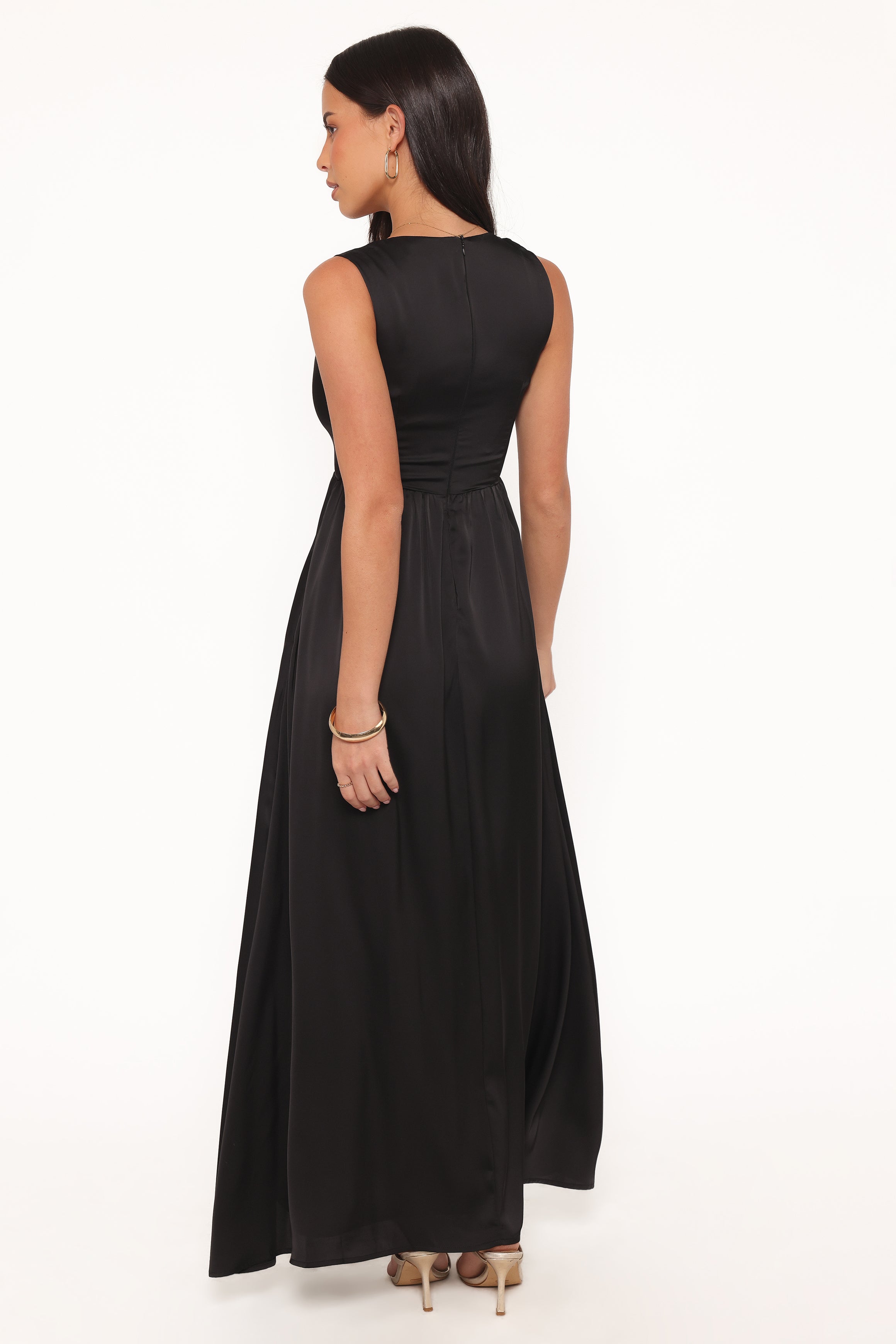 Petal and Pup USA DRESSES Elania Maxi Dress - Black