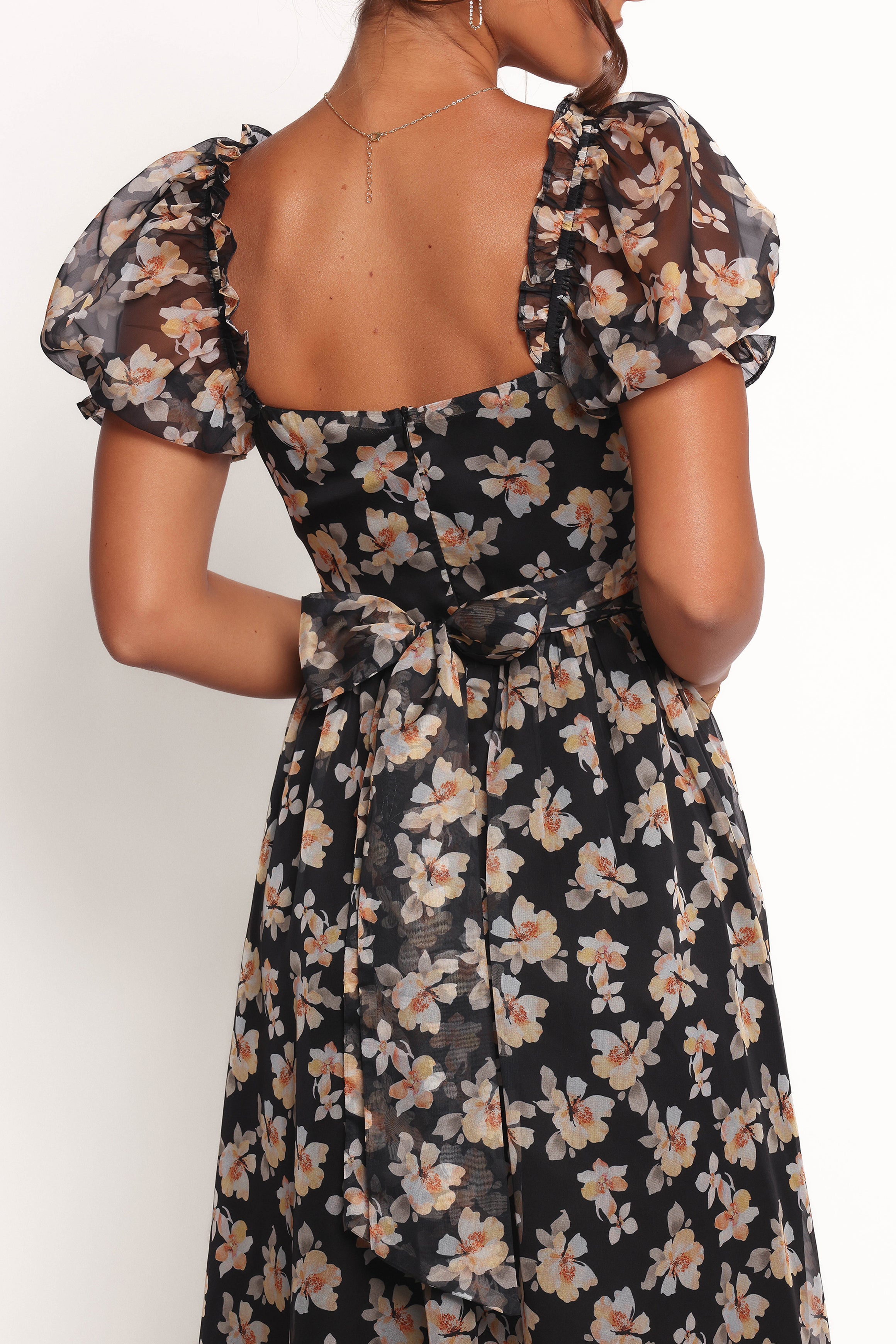Petal and Pup USA DRESSES Farryn Maxi Dress - Black Beige Floral