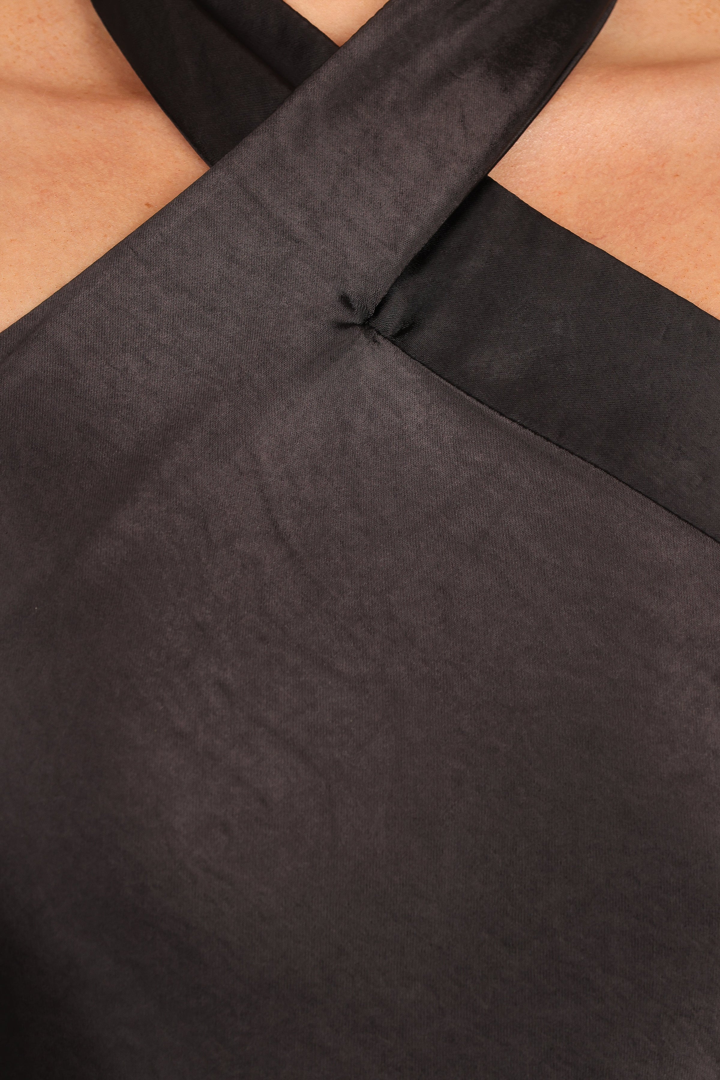 Petal and Pup USA DRESSES Grasie Midi Dress - Black