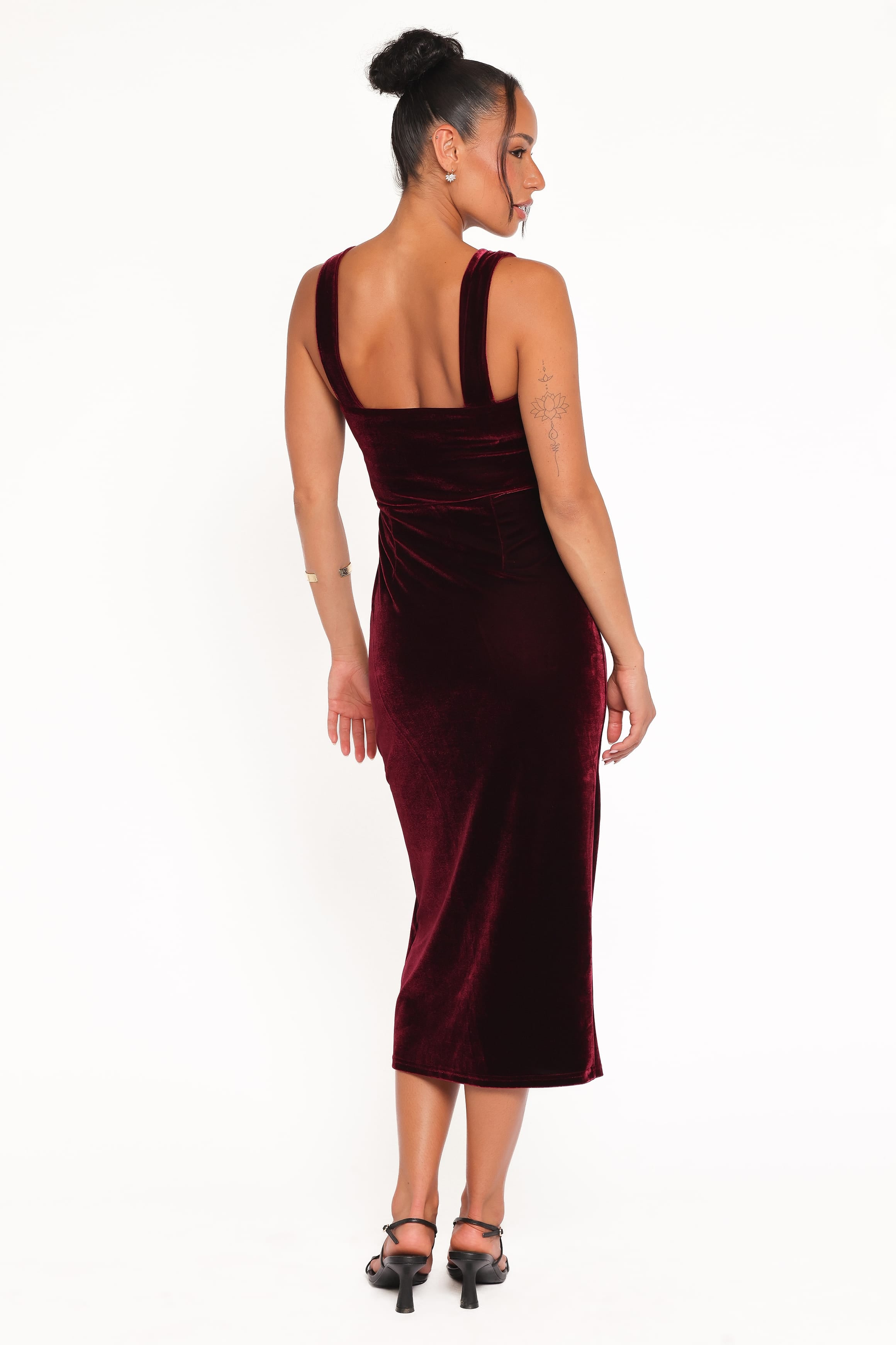 Petal and Pup USA DRESSES Hyatt Velvet Dress - Burgundy