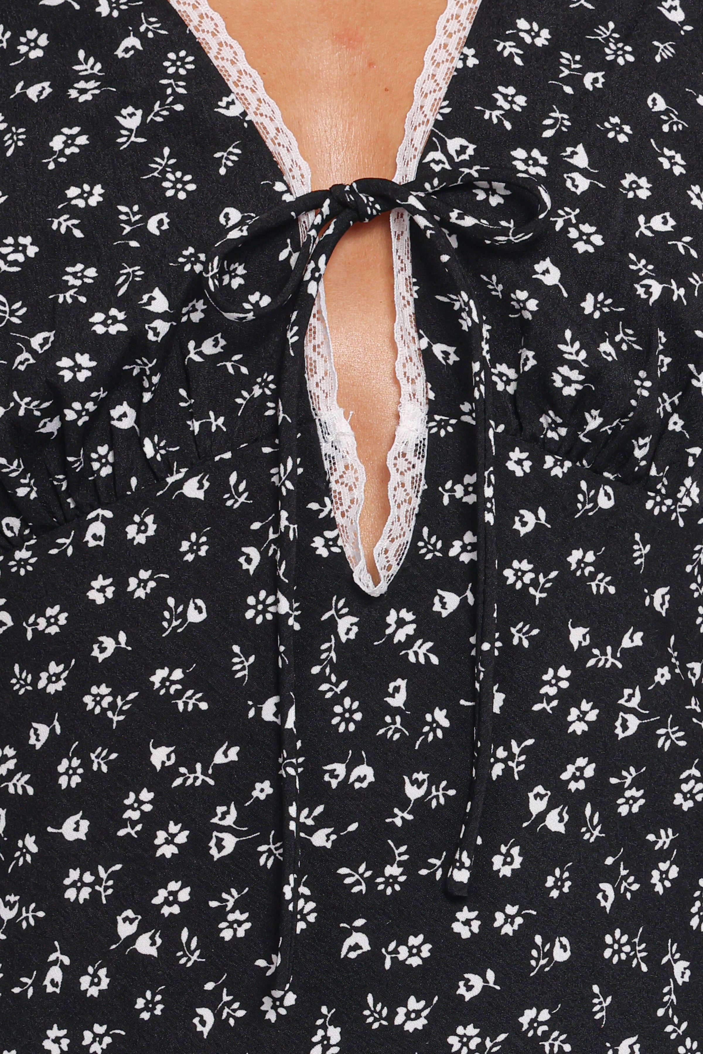 Petal and Pup USA DRESSES Jackson Maxi Dress - Black Floral