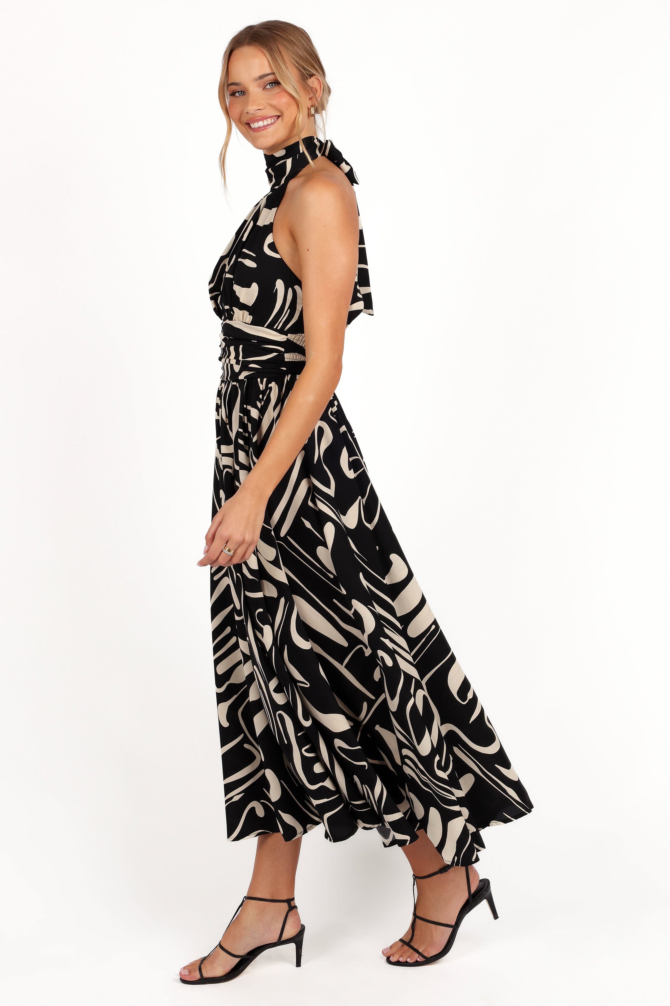 Petal and Pup USA DRESSES Jennifer Halterneck Maxi Dress - Black/White