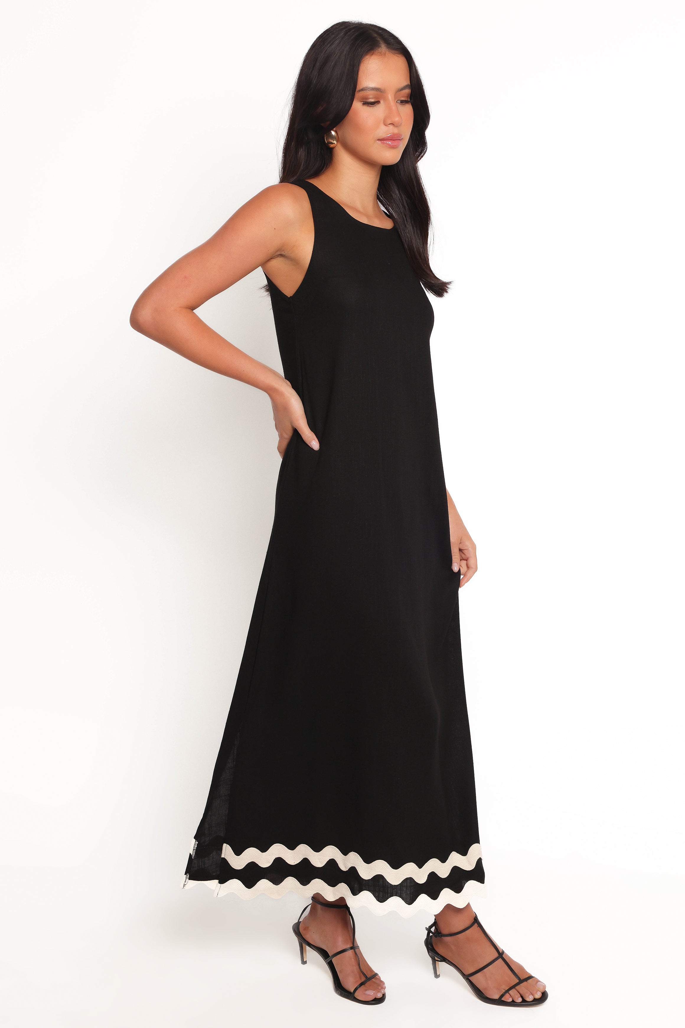 Petal and Pup USA DRESSES Juno Maxi Dress - Black