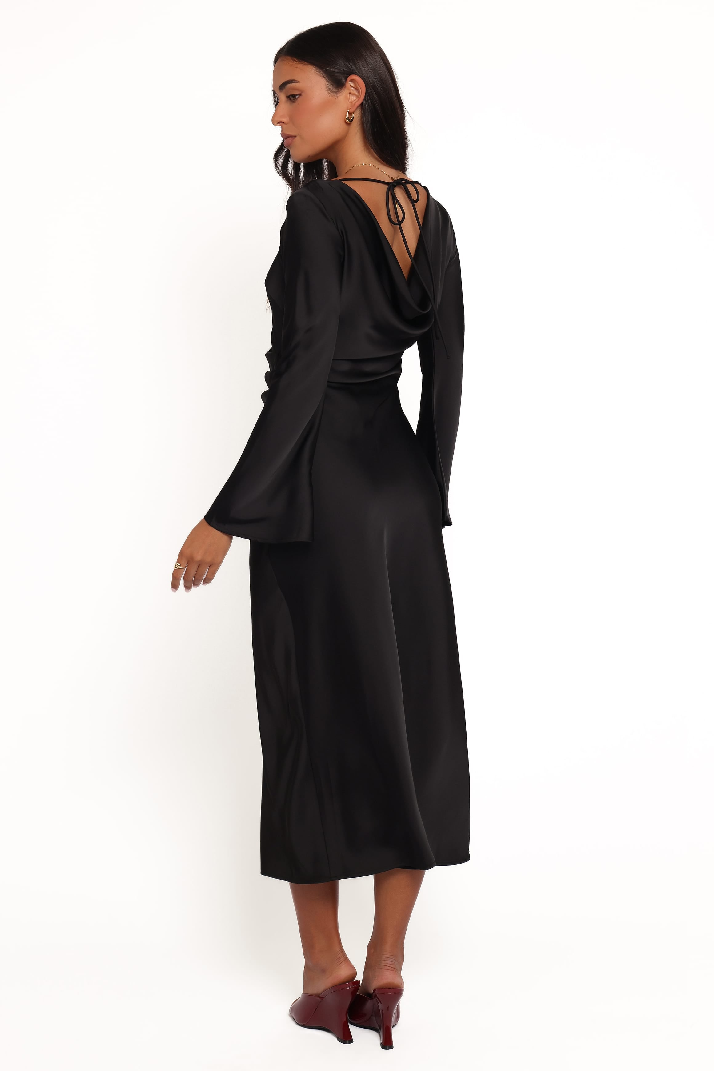 Petal and Pup USA DRESSES Kalyssa Long Sleeve Maxi Dress - Black