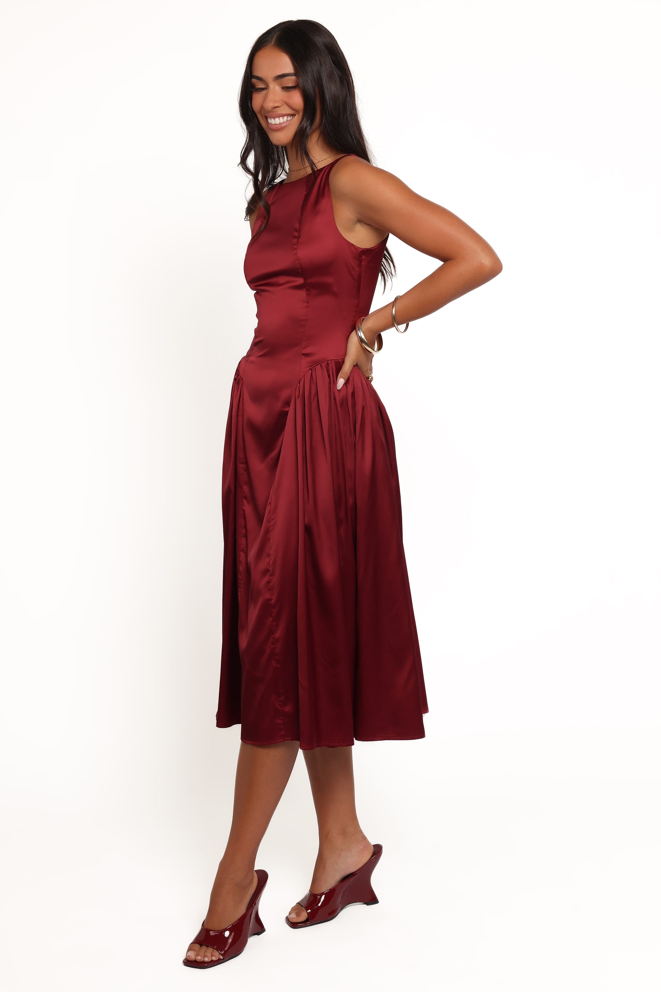 Petal and Pup USA DRESSES Katelyn Midi Dress - Burgundy