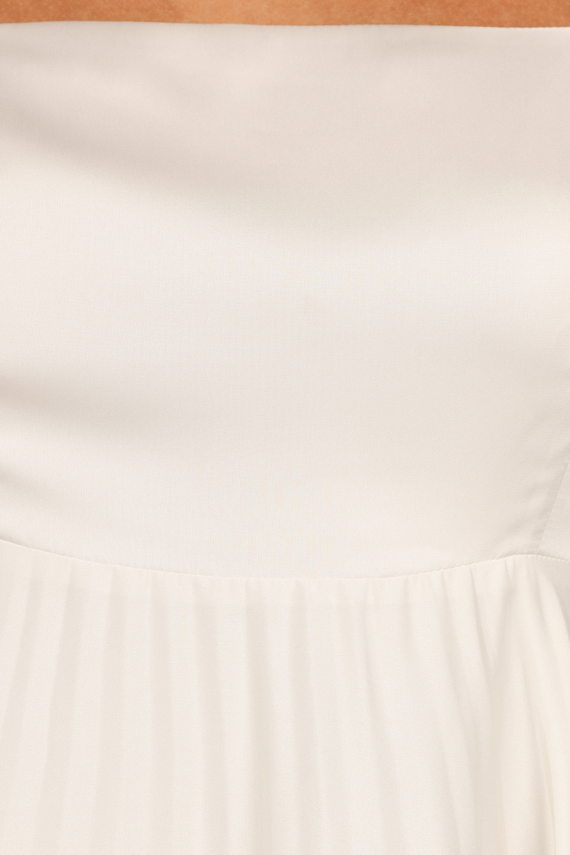 Petal and Pup USA DRESSES Keegan Maxi Dress - White
