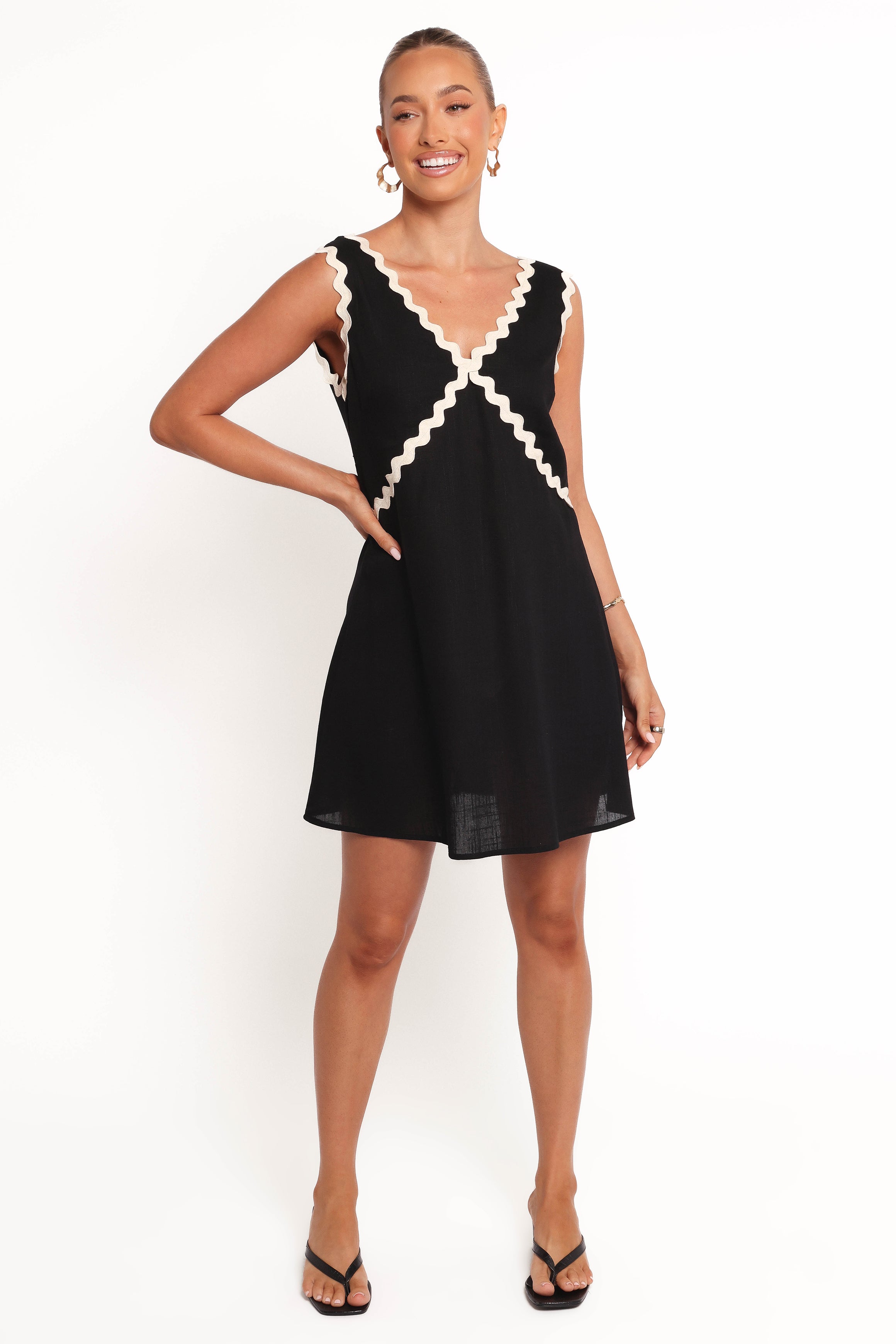 Petal and Pup USA DRESSES Lark Mini Dress - Black