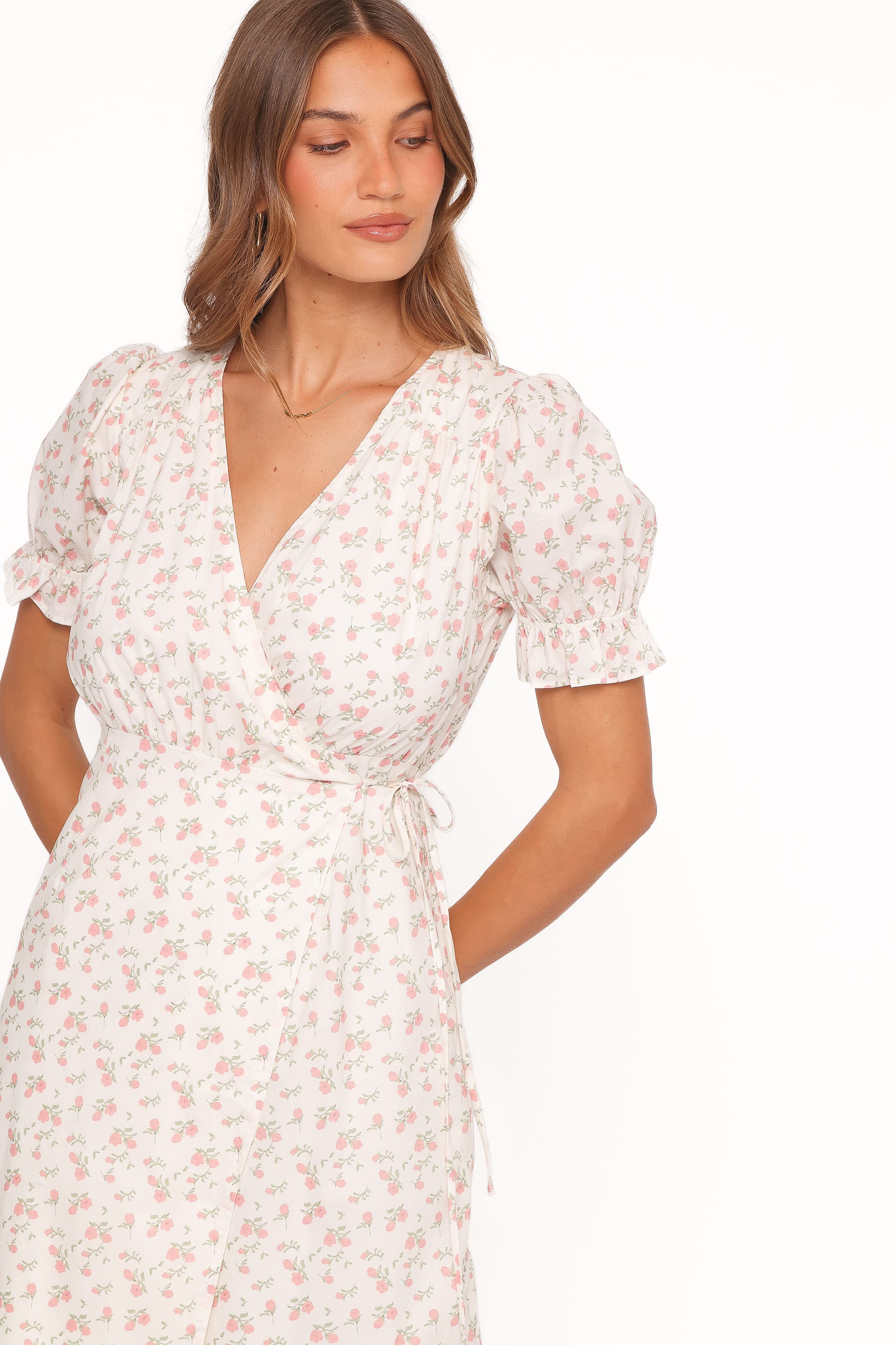 Petal and Pup USA DRESSES Mabella Midi Dress - Peach Ditsy Floral