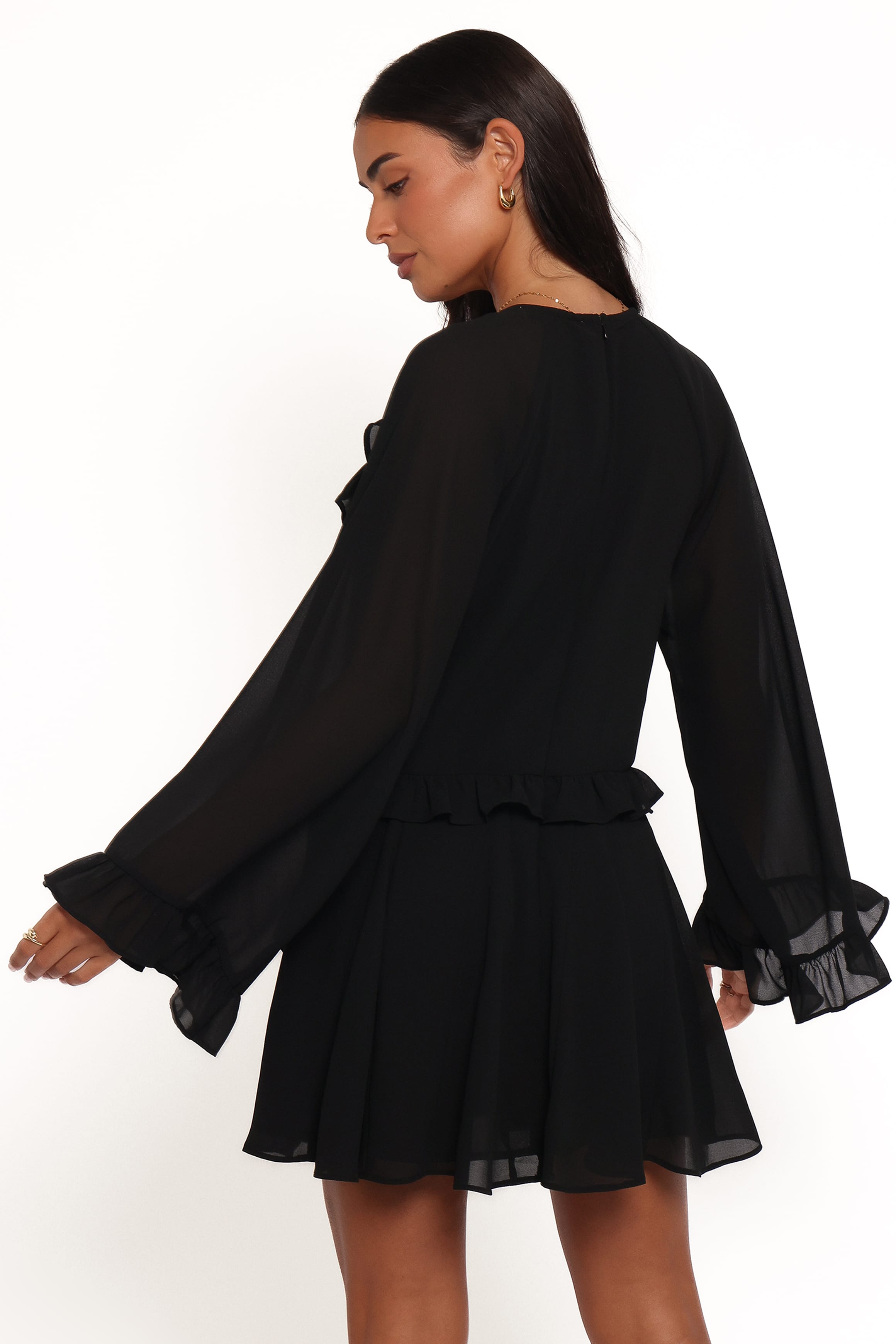 Petal and Pup USA DRESSES Magnolia Long Sleeve Mini Dress - Black