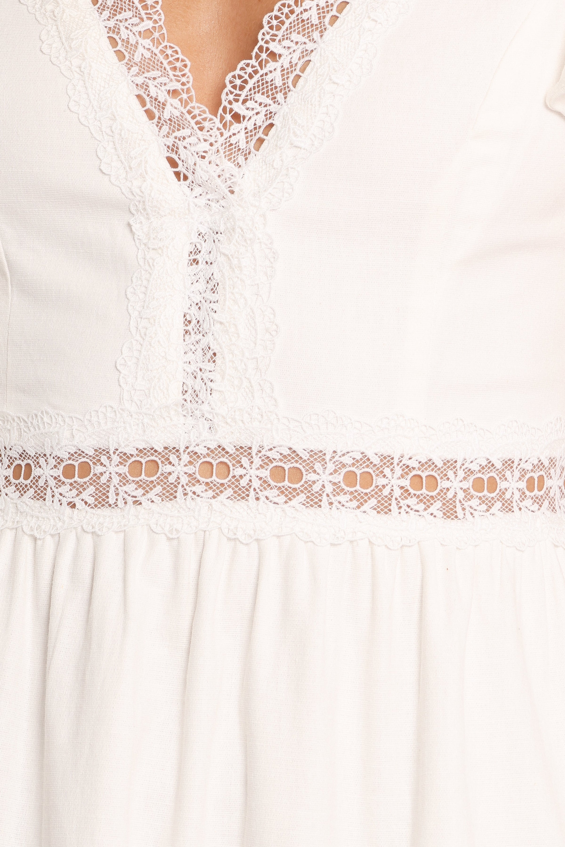 Petal and Pup USA DRESSES Minny Maxi Dress - Cream