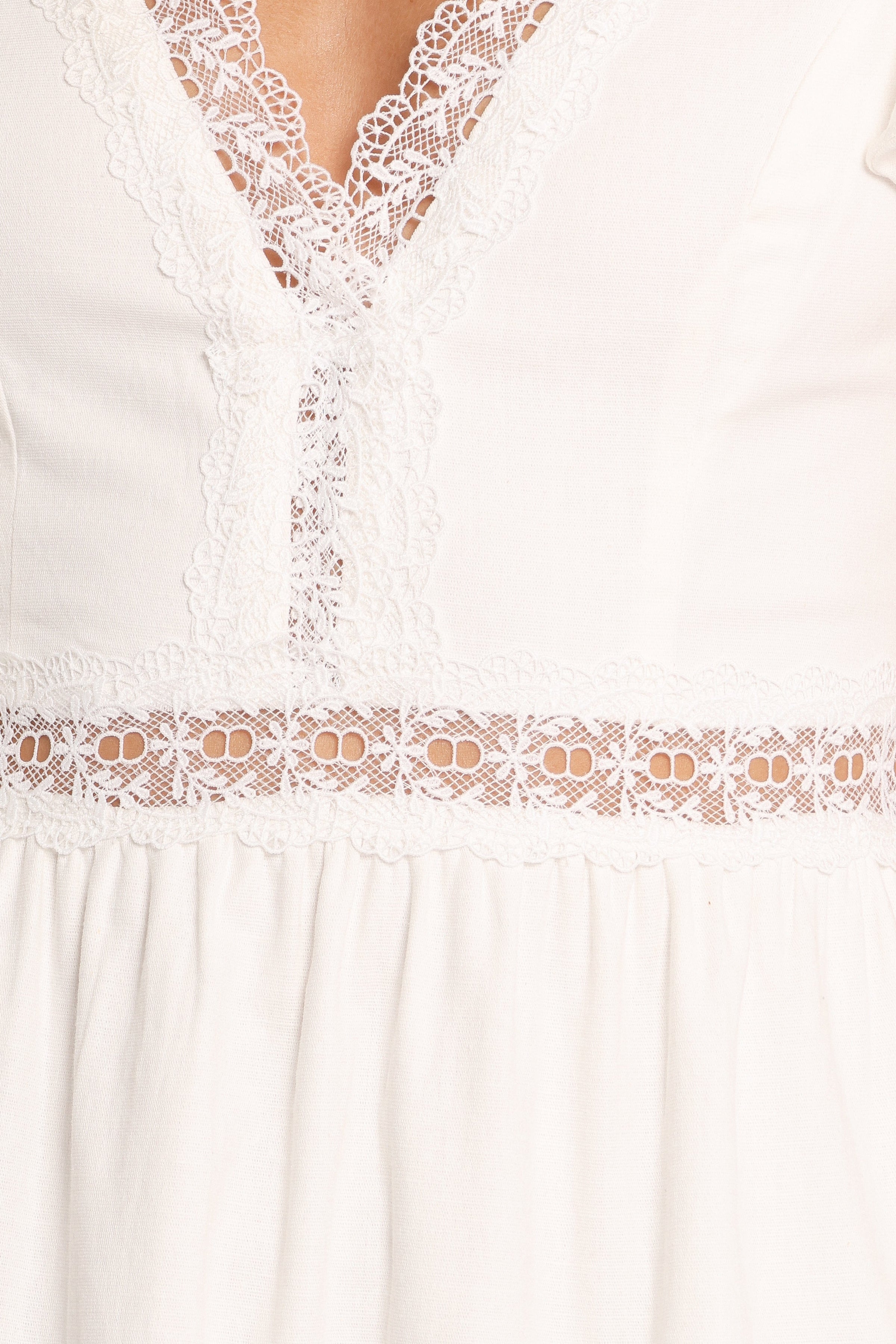 Petal and Pup USA DRESSES Minny Maxi Dress - Cream