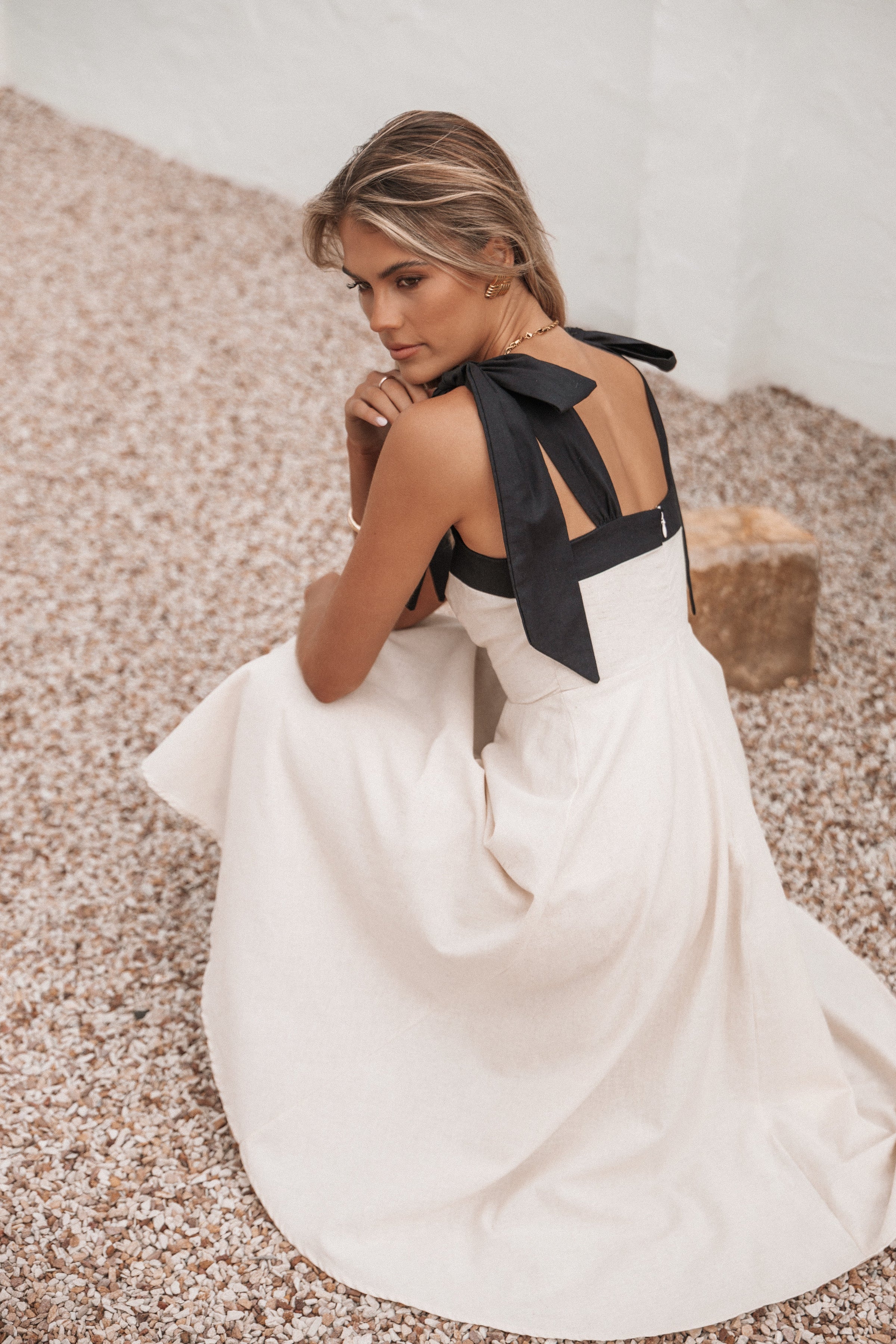 Petal and Pup USA DRESSES Olinda Midi Dress - Oatmeal Black