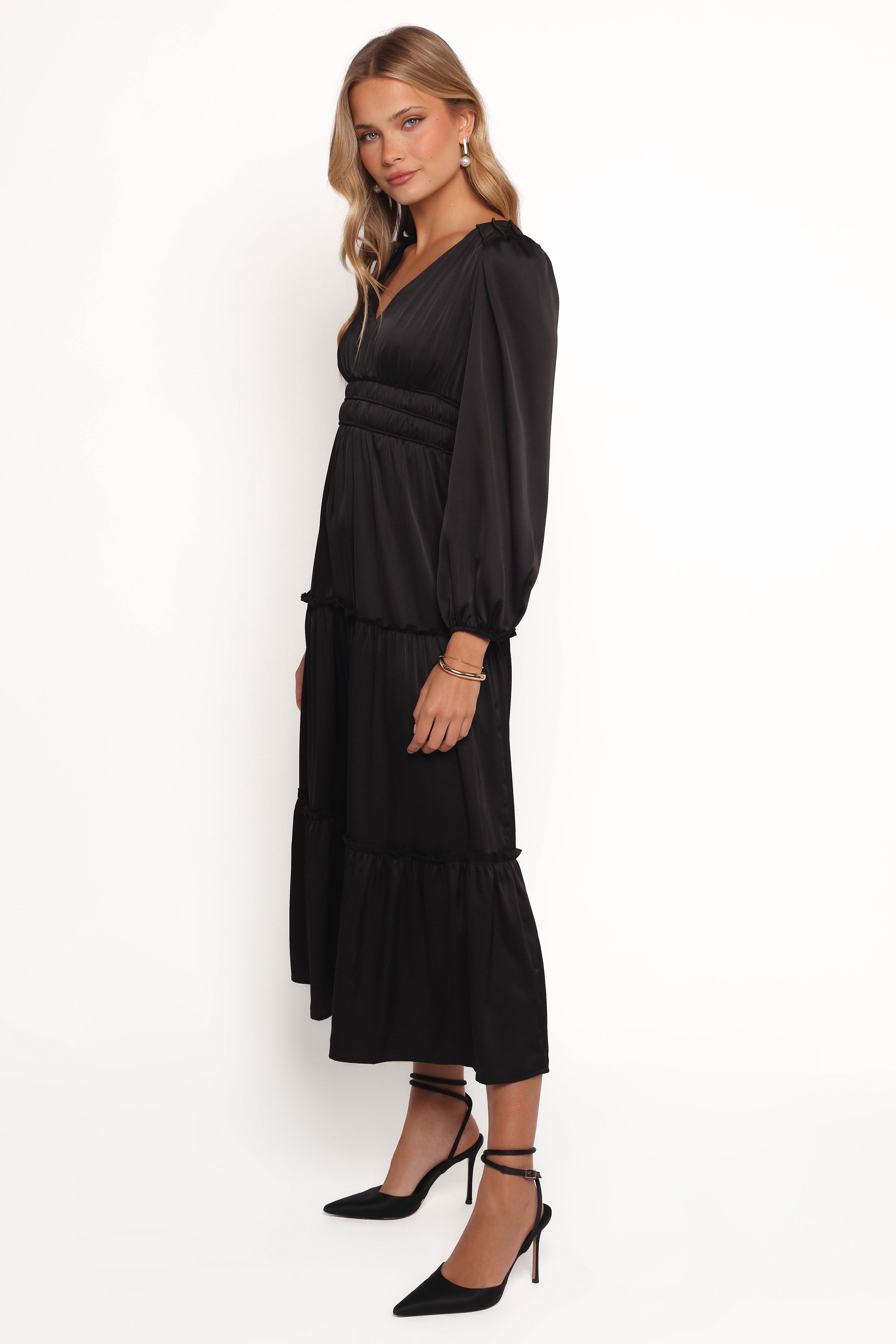 Petal and Pup USA DRESSES Rowen Long Sleeve Maxi Dress - Black