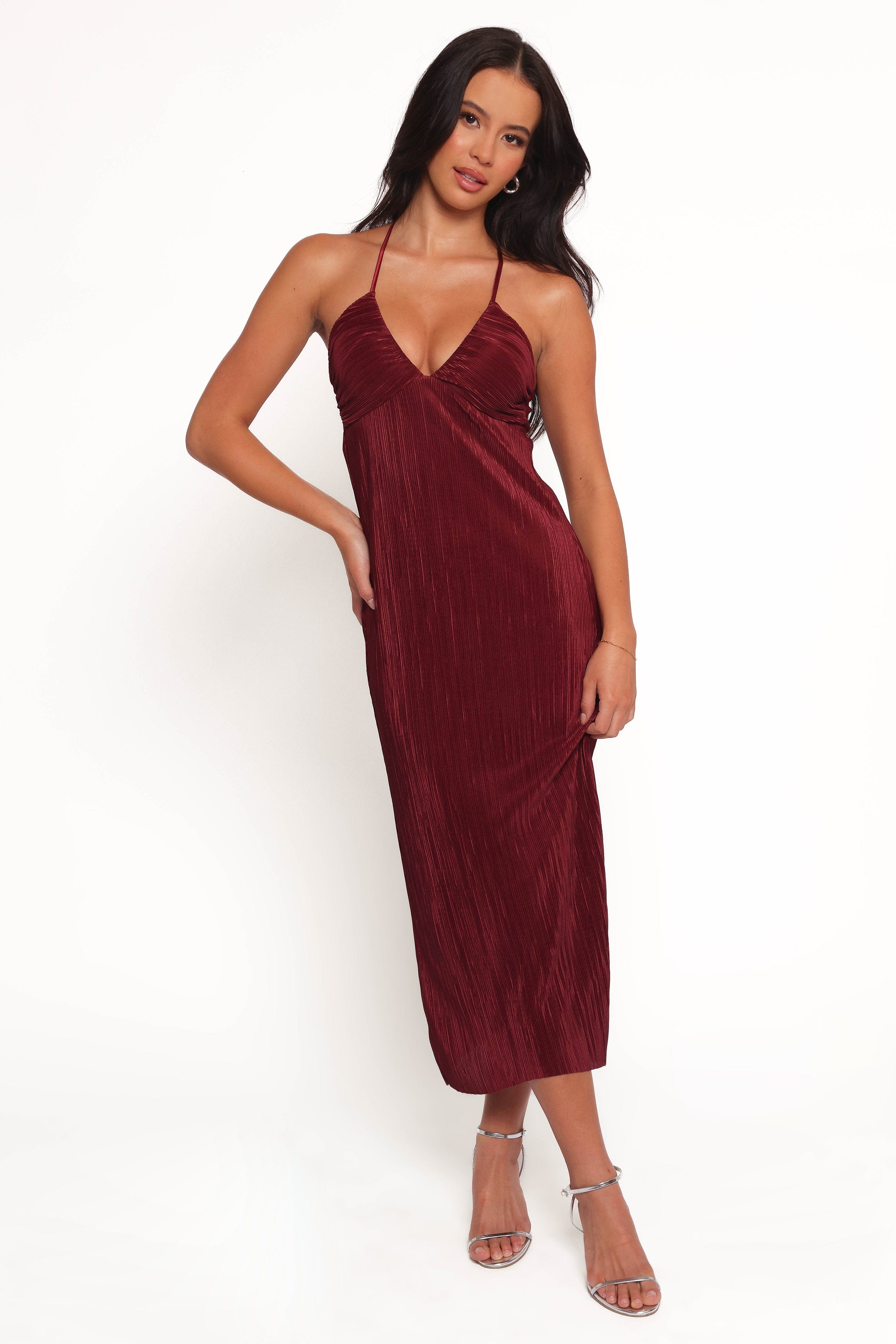 Petal and Pup USA DRESSES Safi Plisse Maxi Dress - Wine