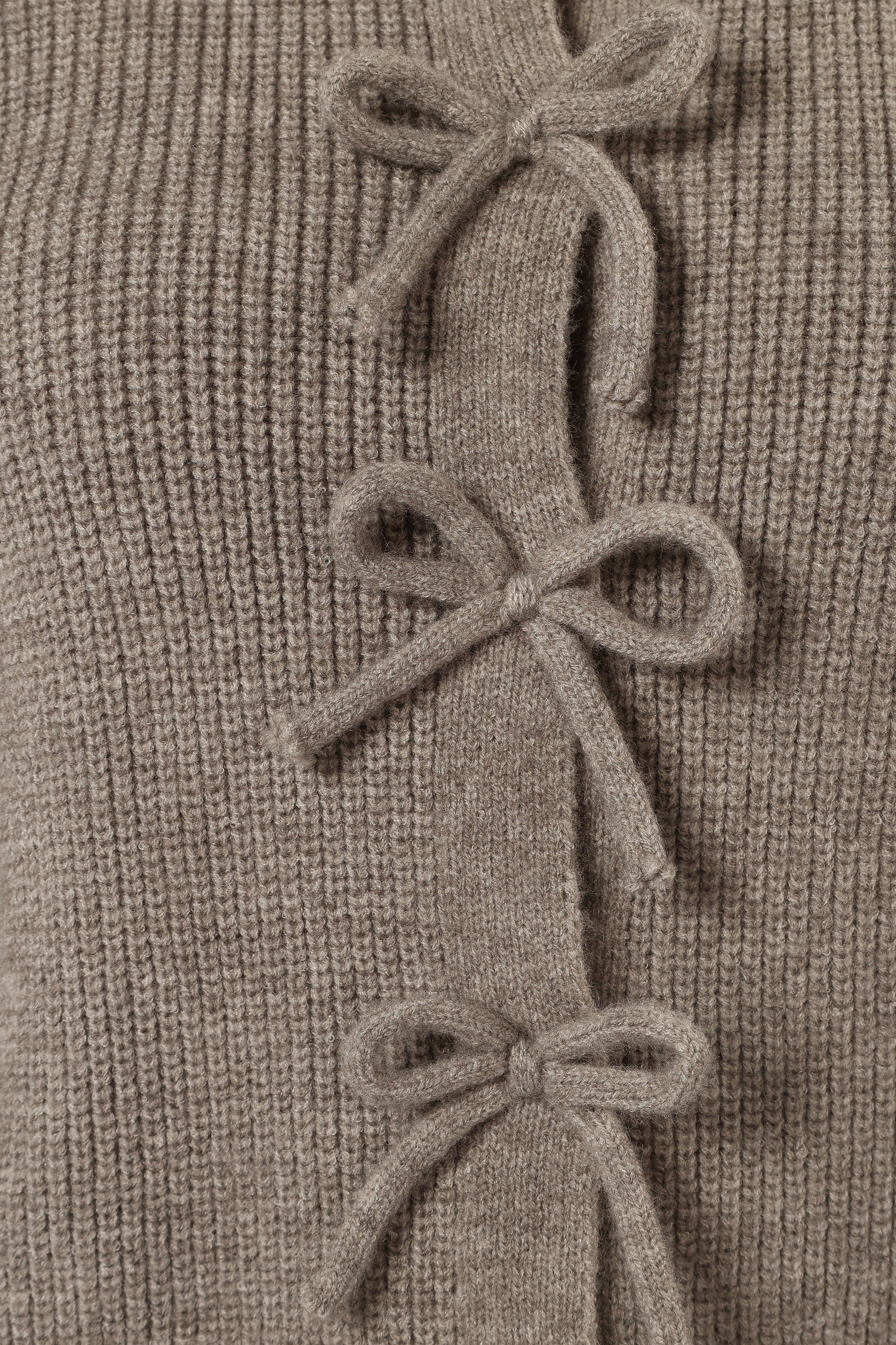 Petal and Pup USA KNITWEAR Wilde Bow Front Cardigan - Light Grey