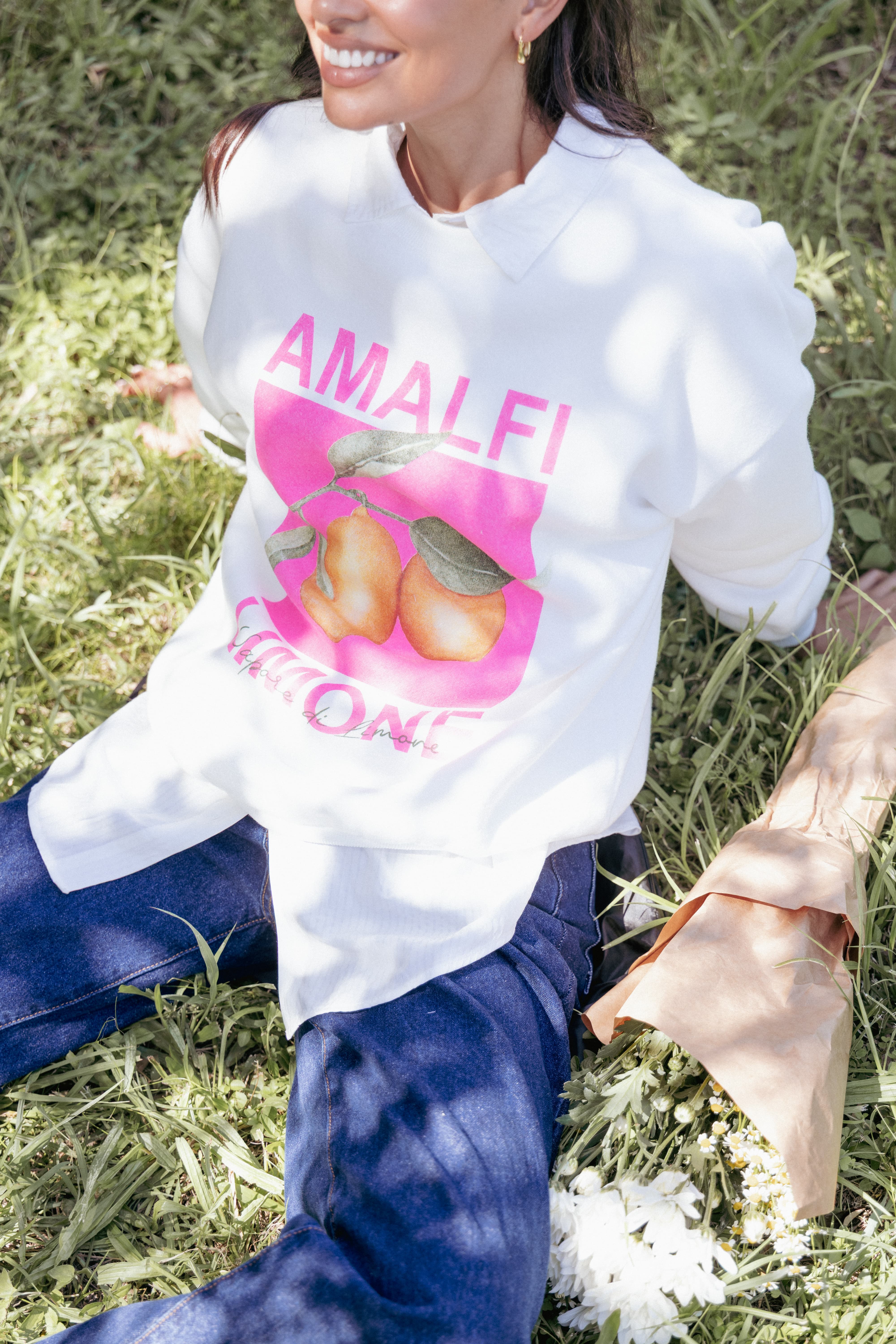 Petal and Pup USA OUTERWEAR Amalfi Graphic Sweatshirt - White