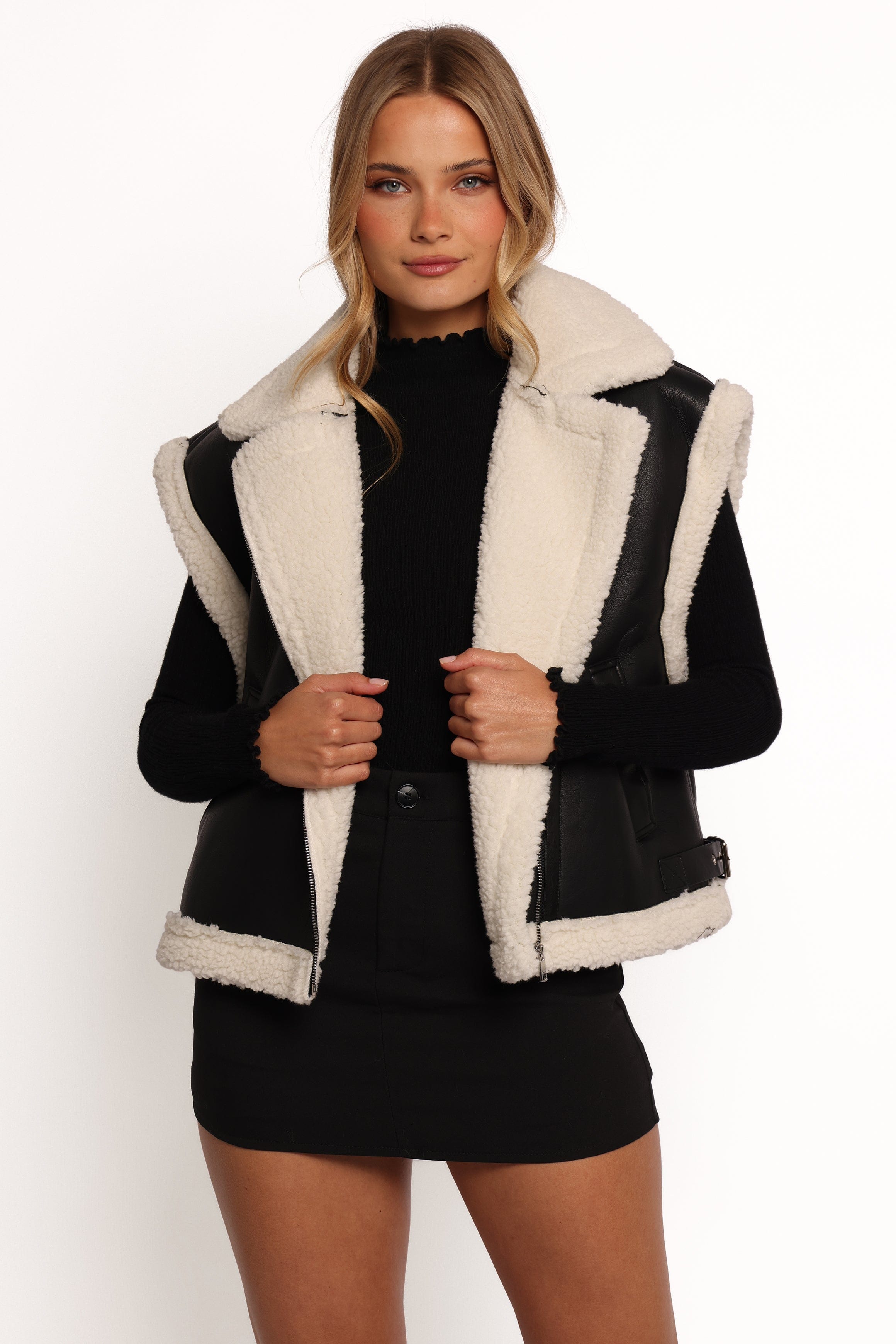 Petal and Pup USA OUTERWEAR Kayden Faux Shearling Lined Vest - Black