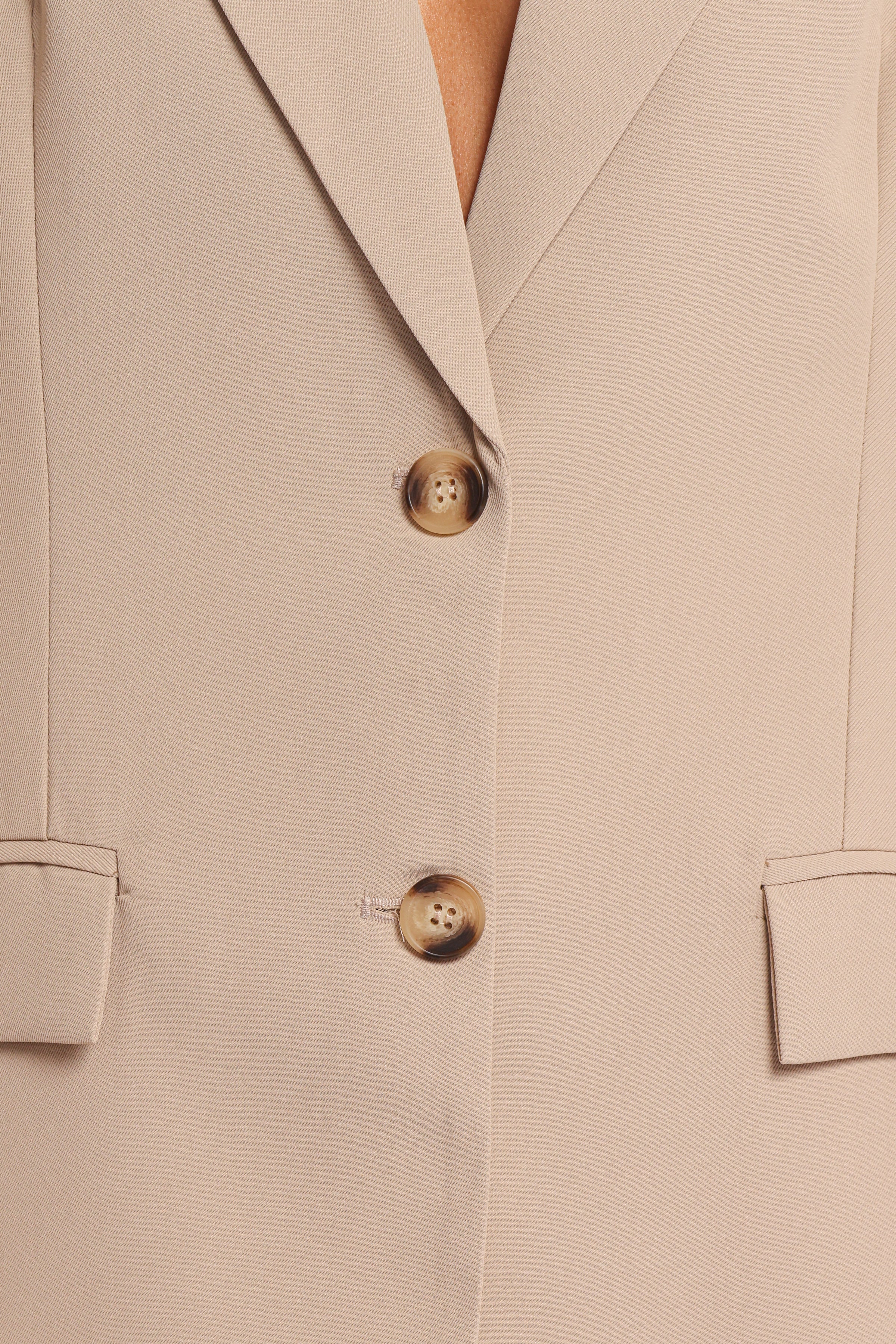 Petal and Pup USA OUTERWEAR Nora Short Sleeve Blazer - Beige