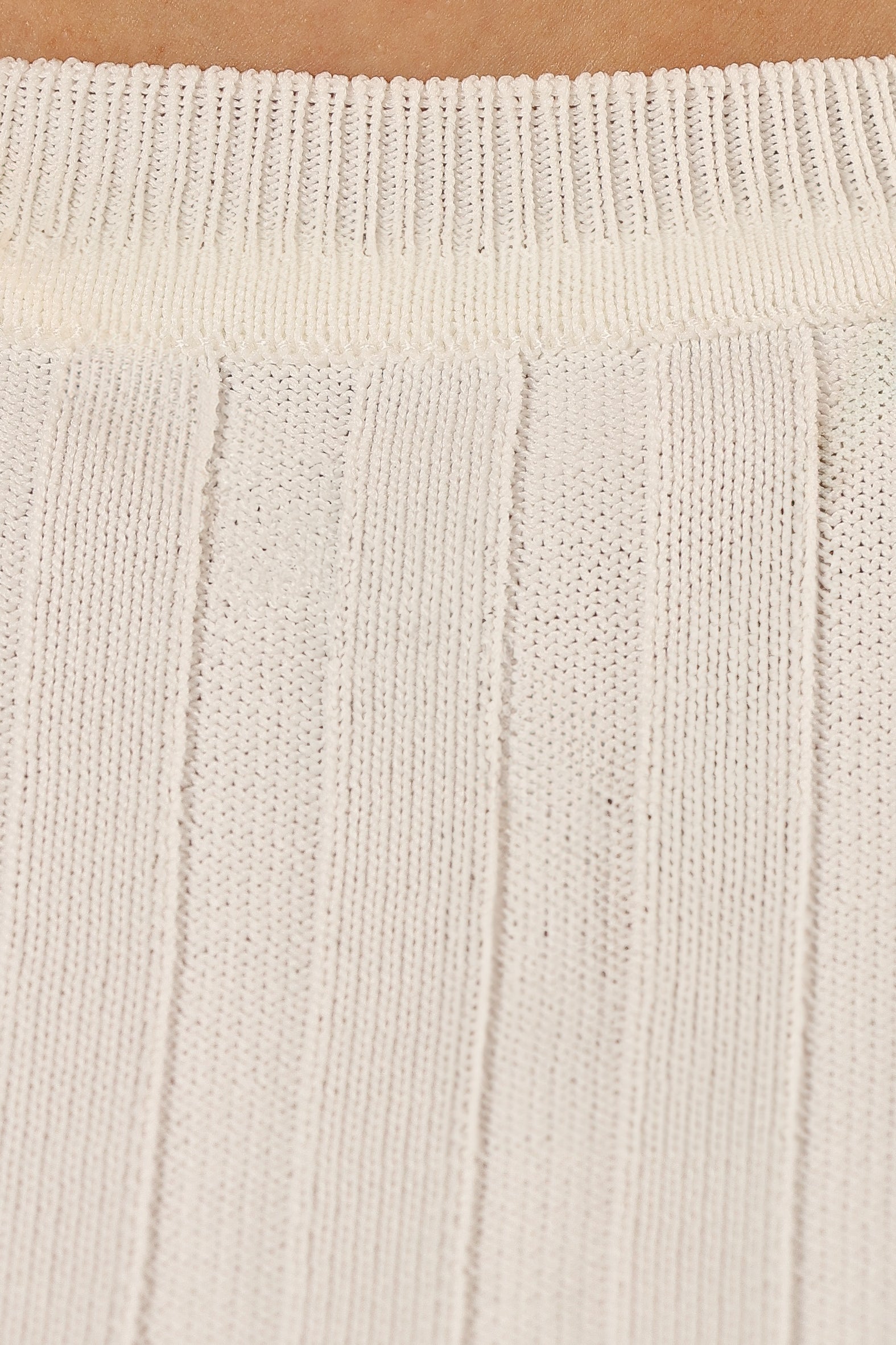 Petal and Pup USA TOPS Aneesa Wide Rib Knit Top - White