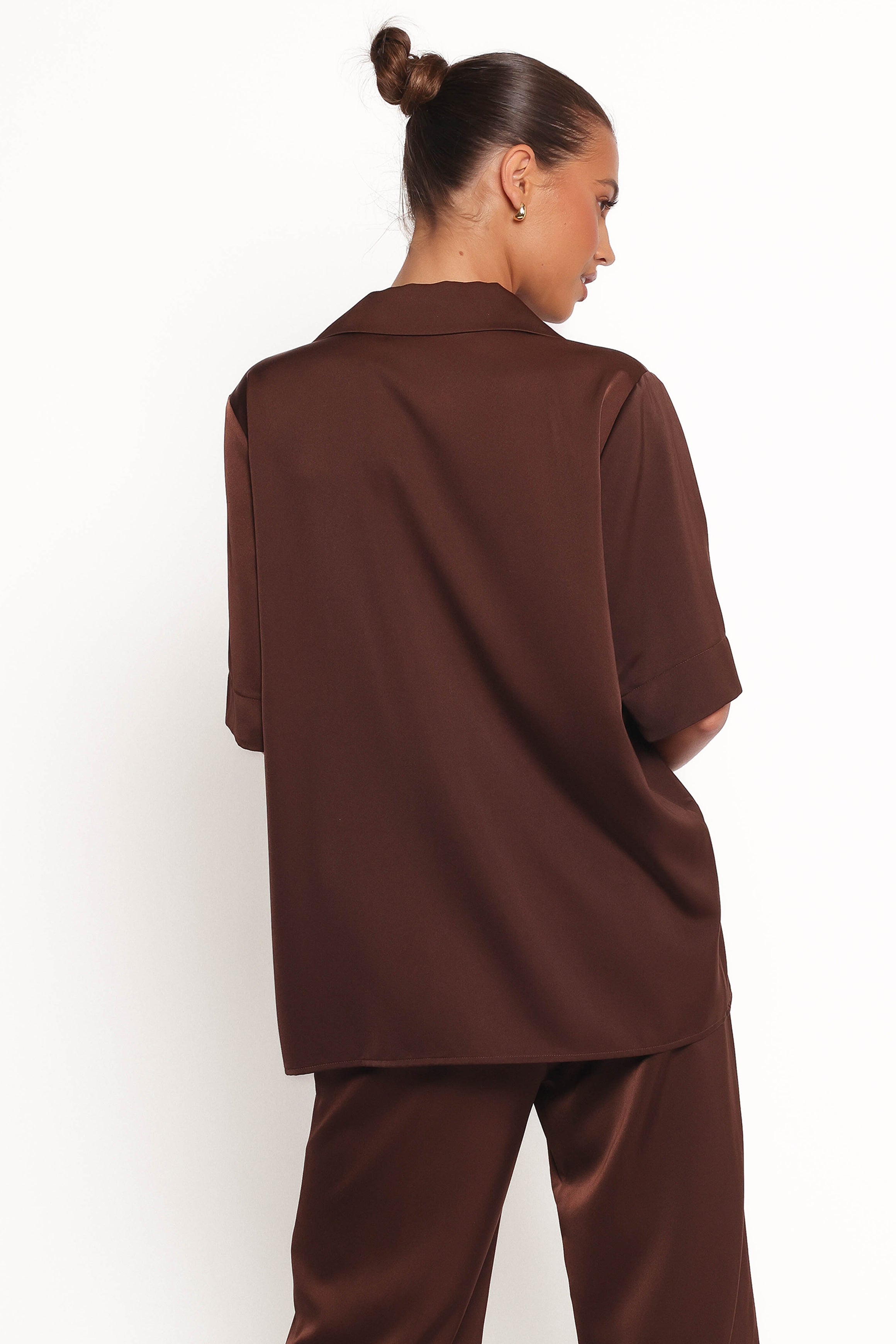 Petal and Pup USA TOPS Arryn Short Sleeve Shirt - Chocolate Brown