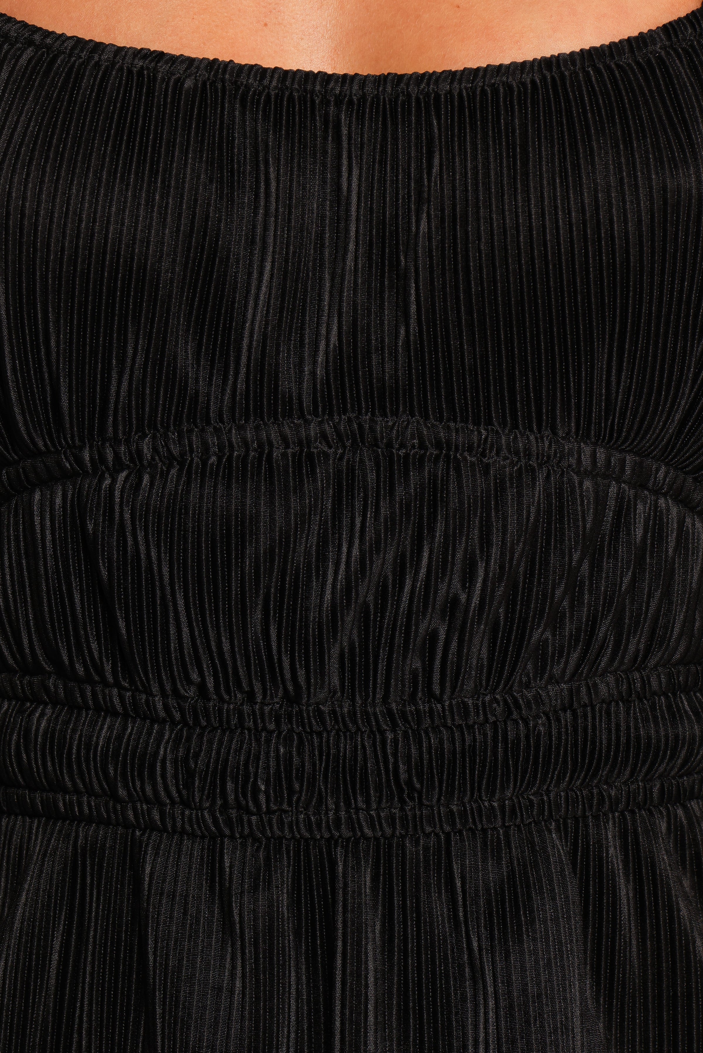 Petal and Pup USA TOPS Ceppia Plisse Top - Black (Hold for Rack)