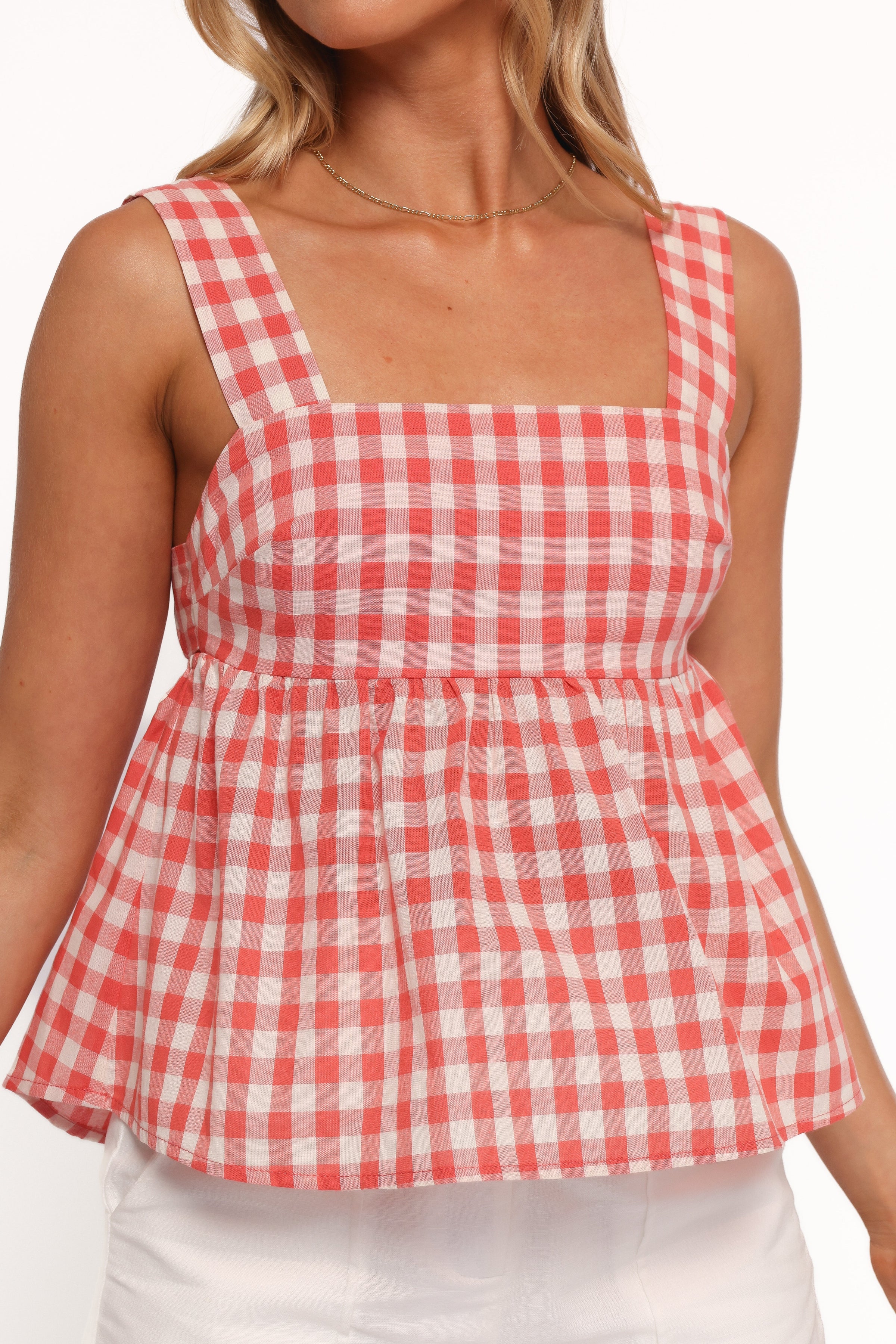 Petal and Pup USA TOPS Chatham Top - Red Gingham