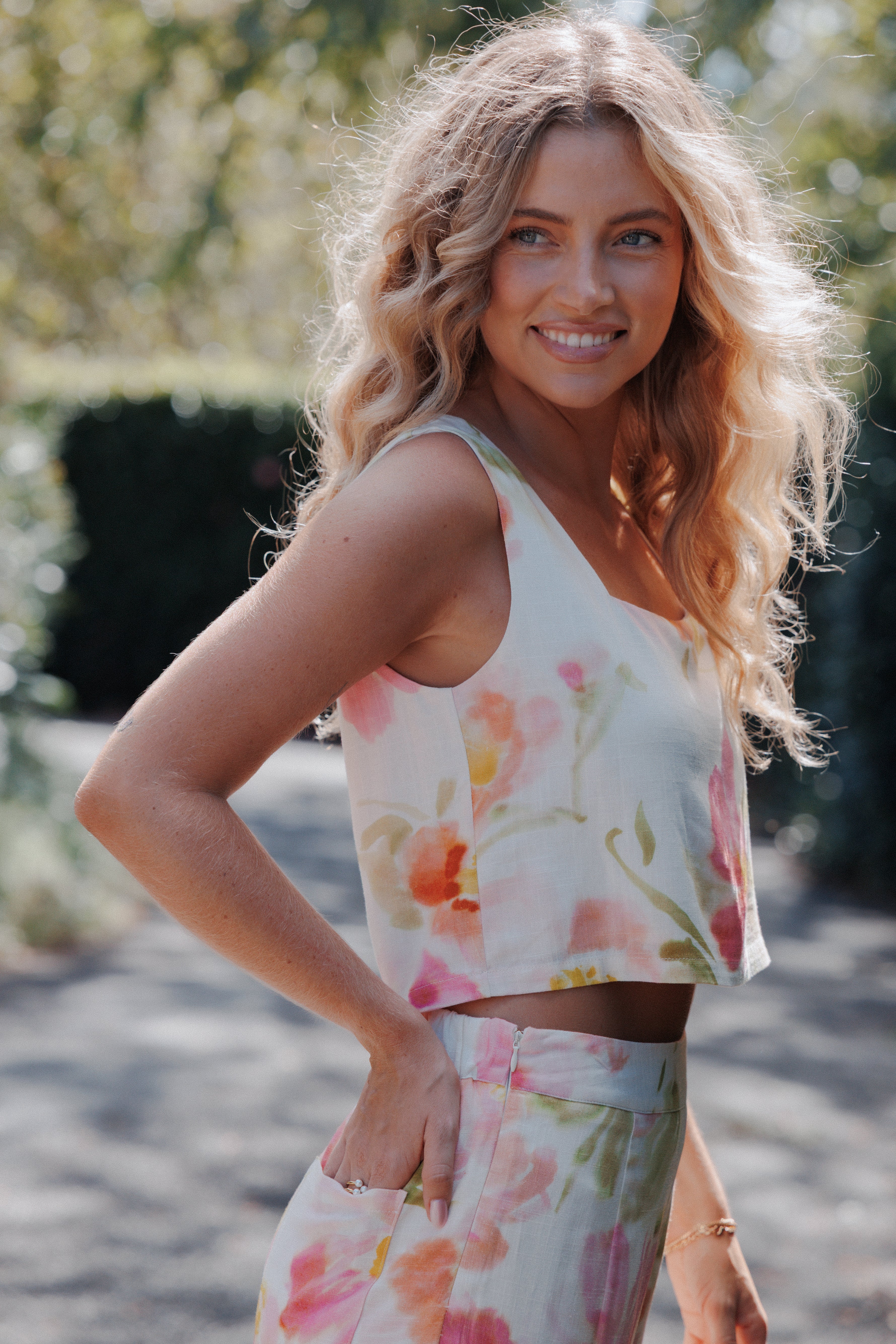 Petal and Pup USA TOPS Devlin Top - Pink Garden Floral