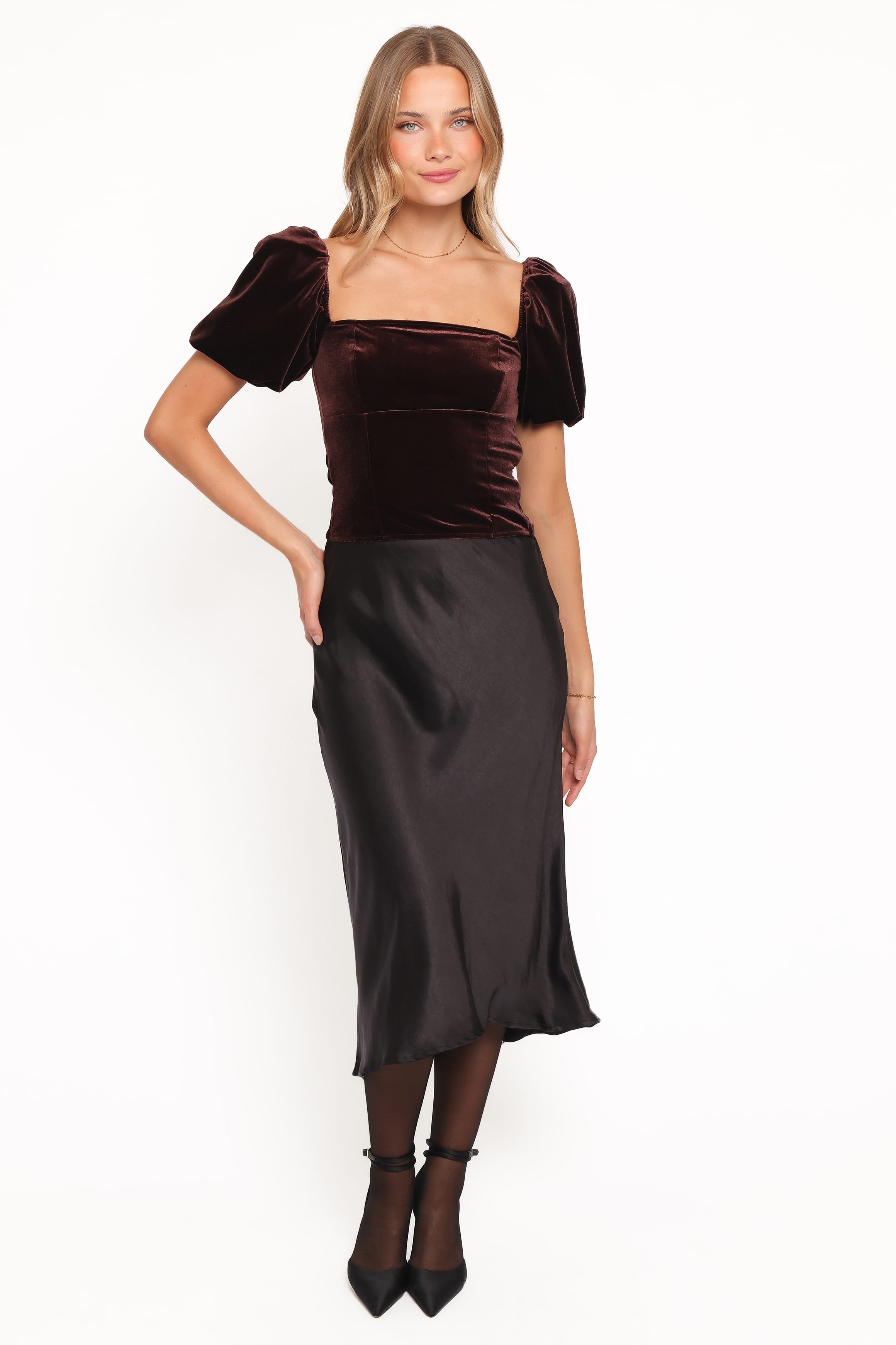 Petal and Pup USA TOPS Elyria Puff Sleeve Top - Chocolate