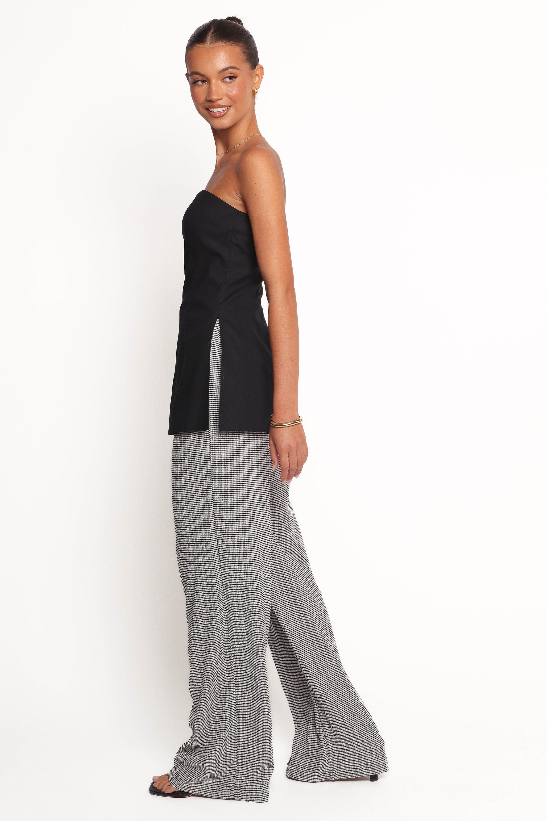 Petal and Pup USA TOPS Giovana Strapless Top - Black (Hold for Rack)