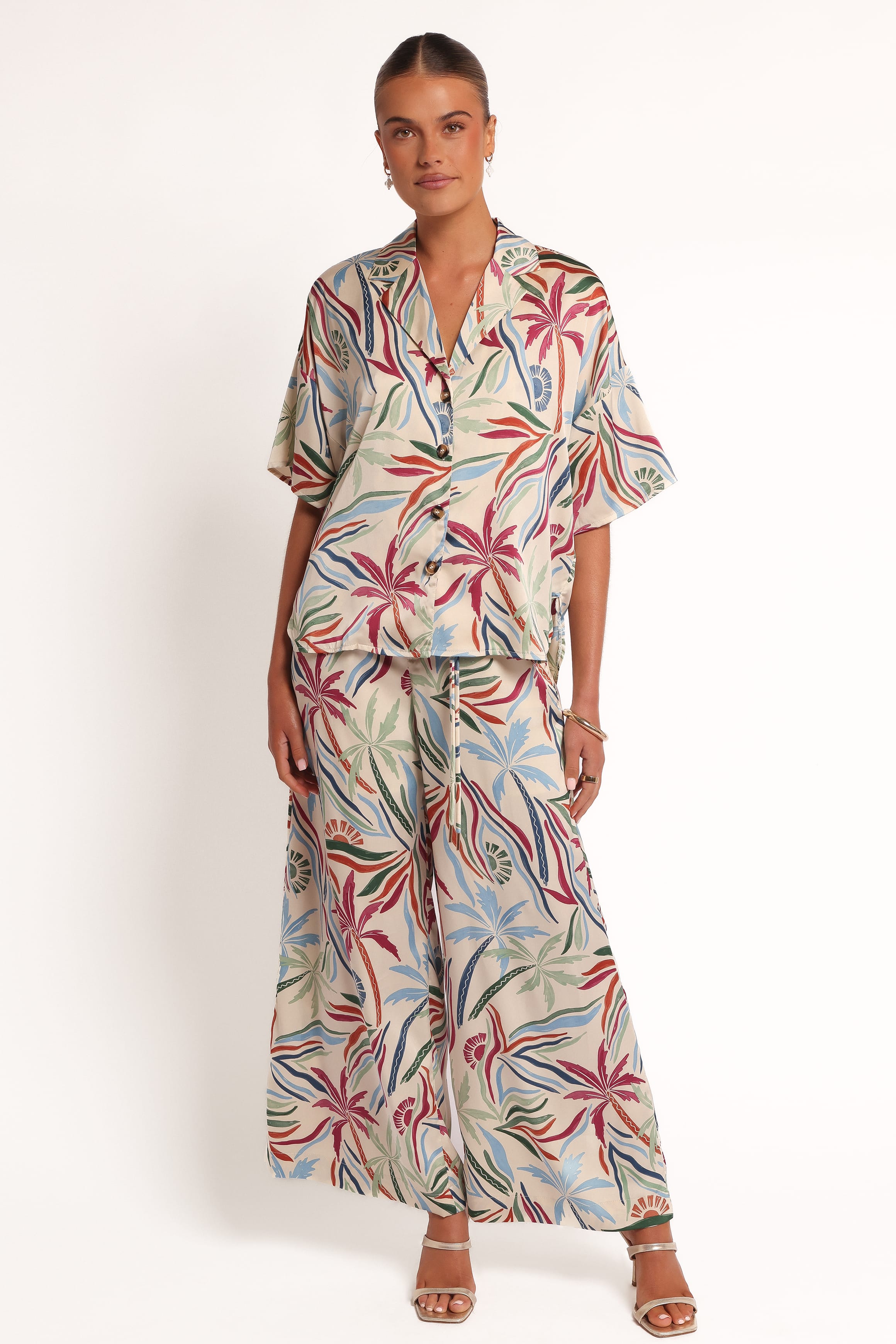 Petal and Pup USA TOPS Illoura Short Sleeve Shirt - Tahitian Tide