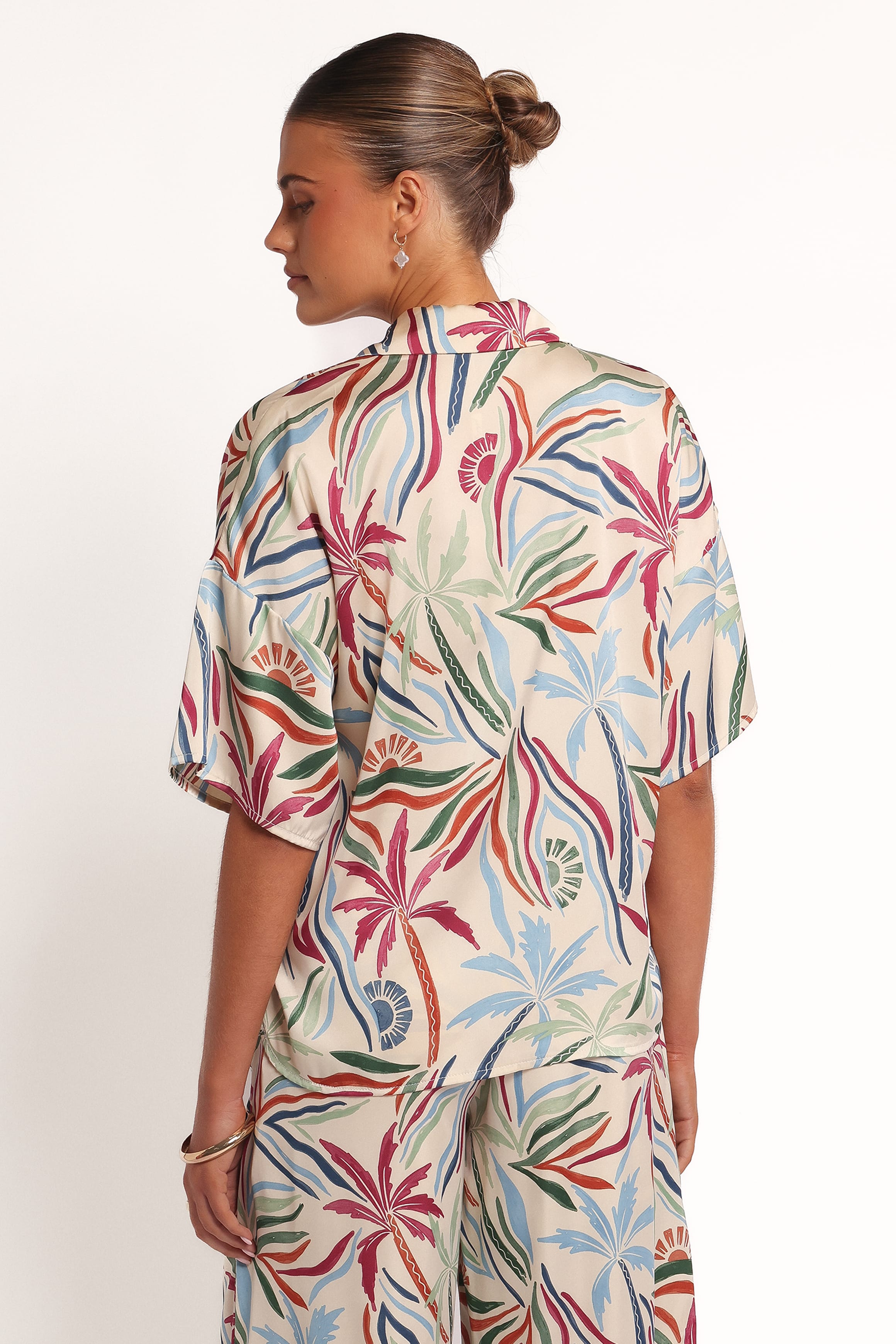 Petal and Pup USA TOPS Illoura Short Sleeve Shirt - Tahitian Tide