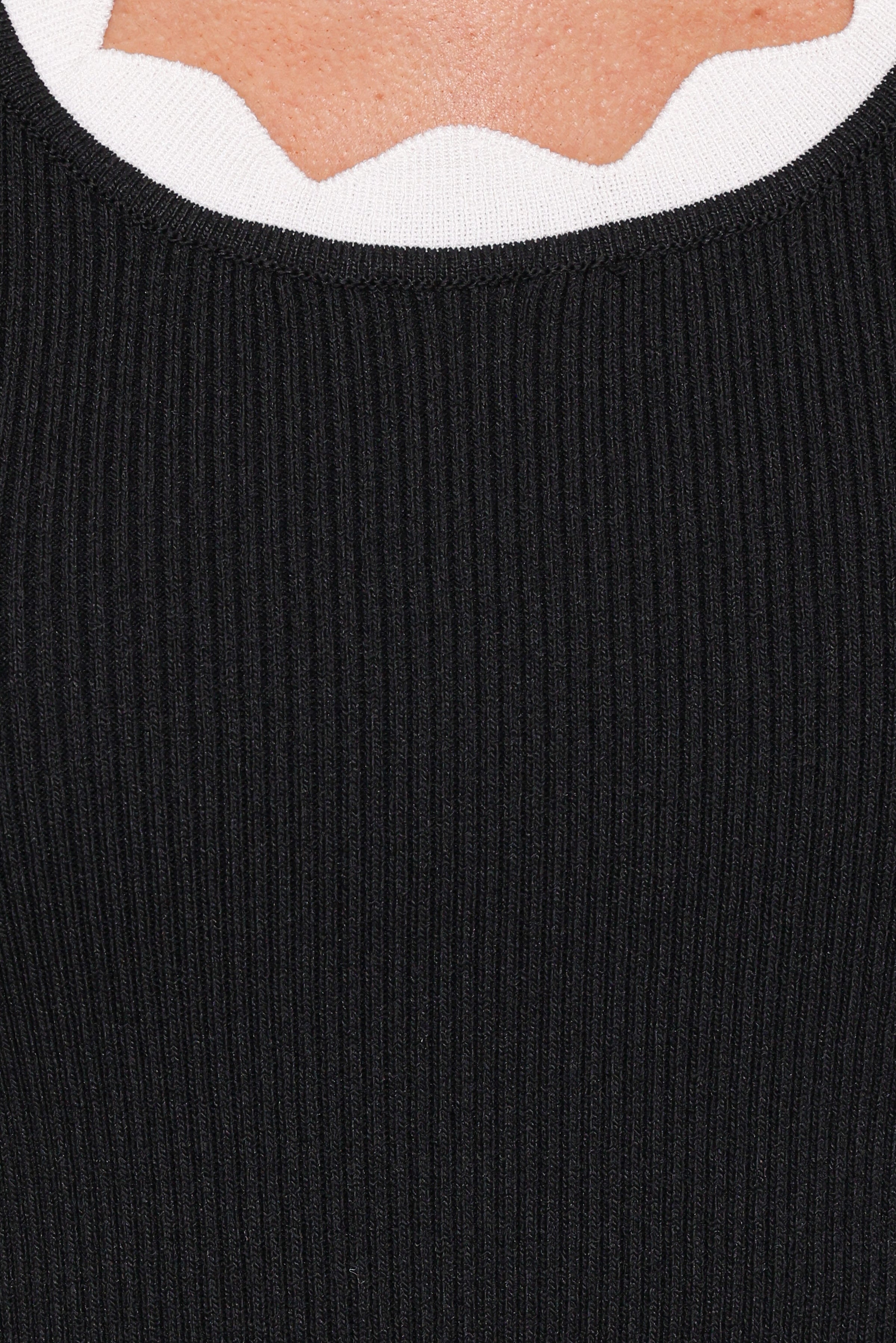 Petal and Pup USA TOPS Johnson Scalloped Trim Tank - Black White