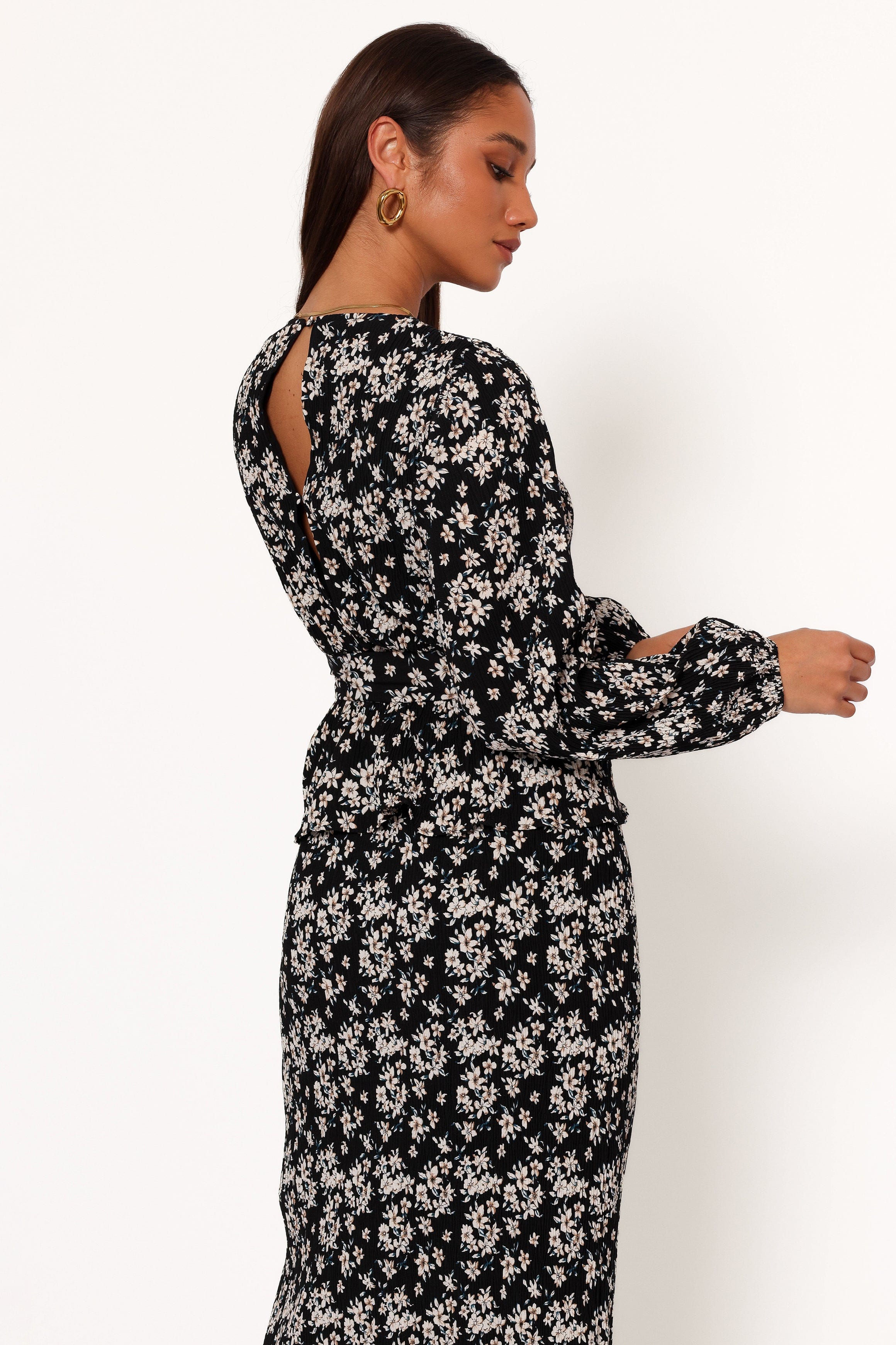 Petal and Pup USA TOPS Minelli Pleat Top - Black/White Floral