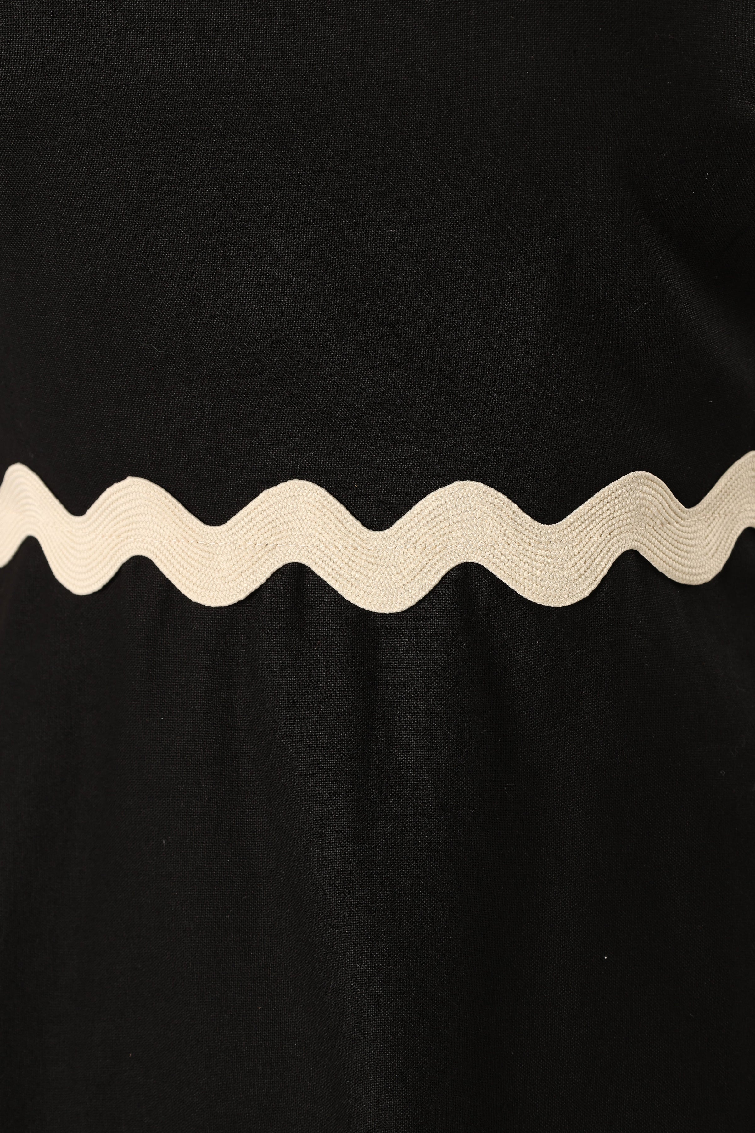 Petal and Pup USA TOPS Mollymook Top - Black Cream