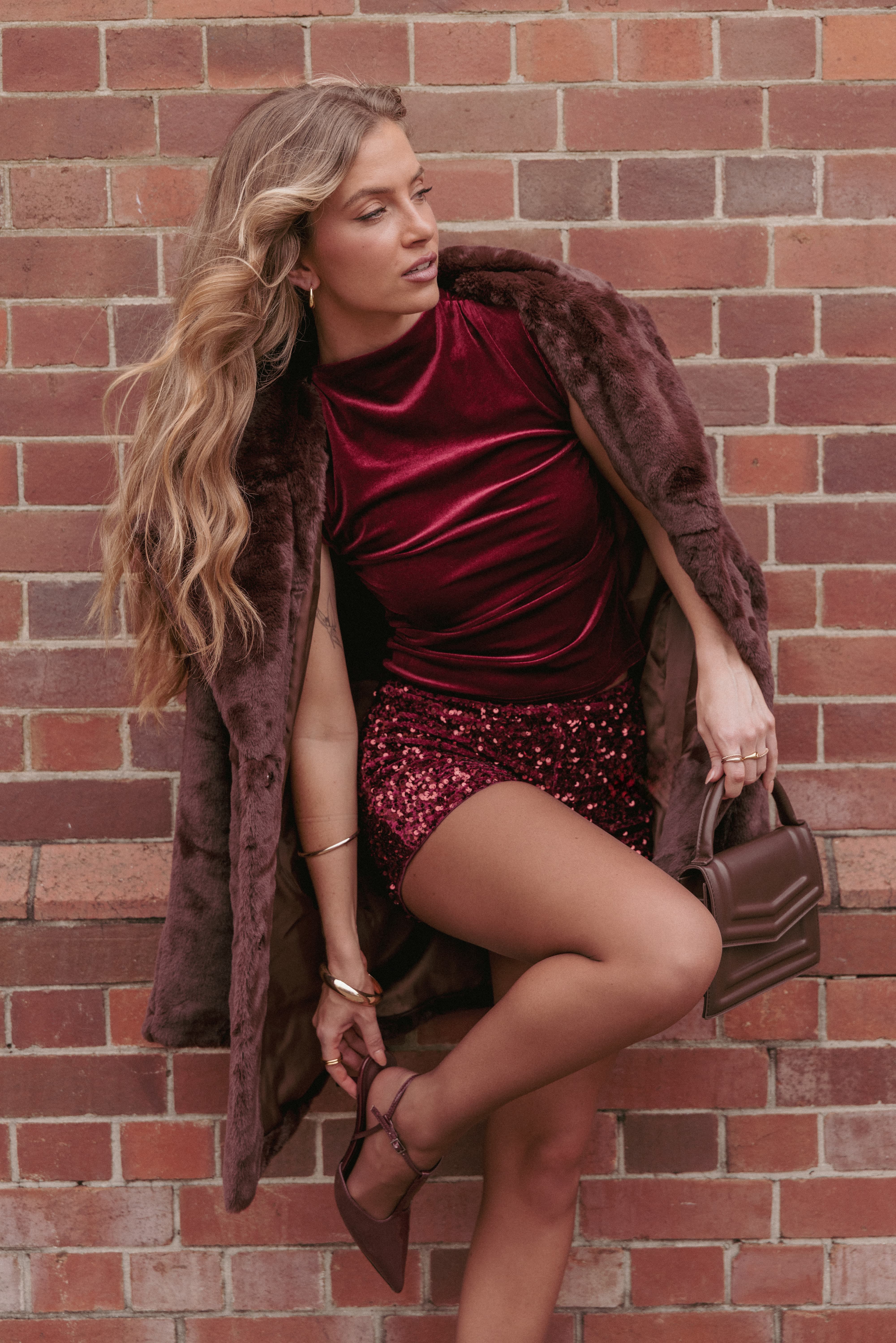 Petal and Pup USA TOPS Nissa Velvet Top - Burgundy