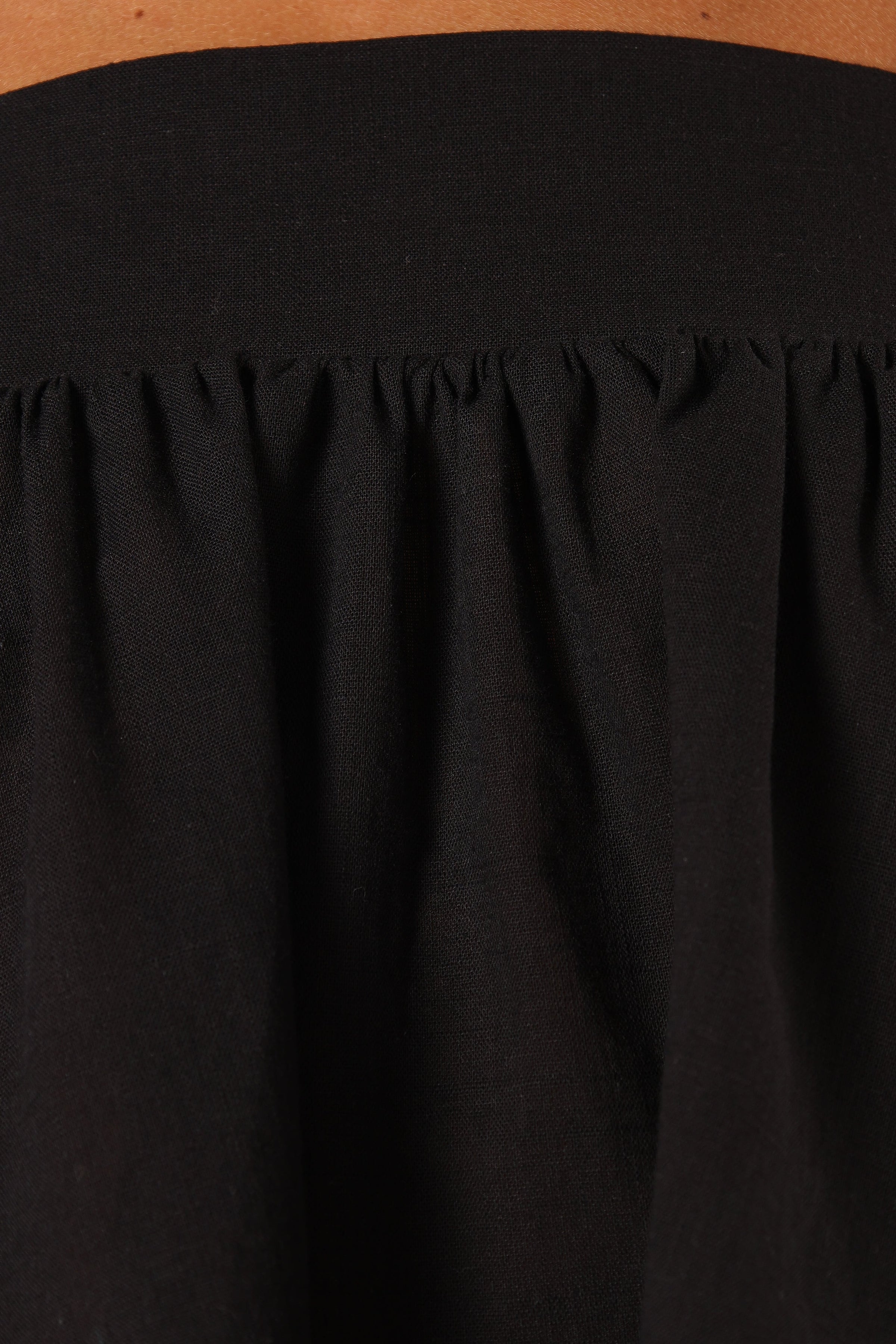 Petal and Pup USA TOPS Raye Ruffle Strap Top - Black