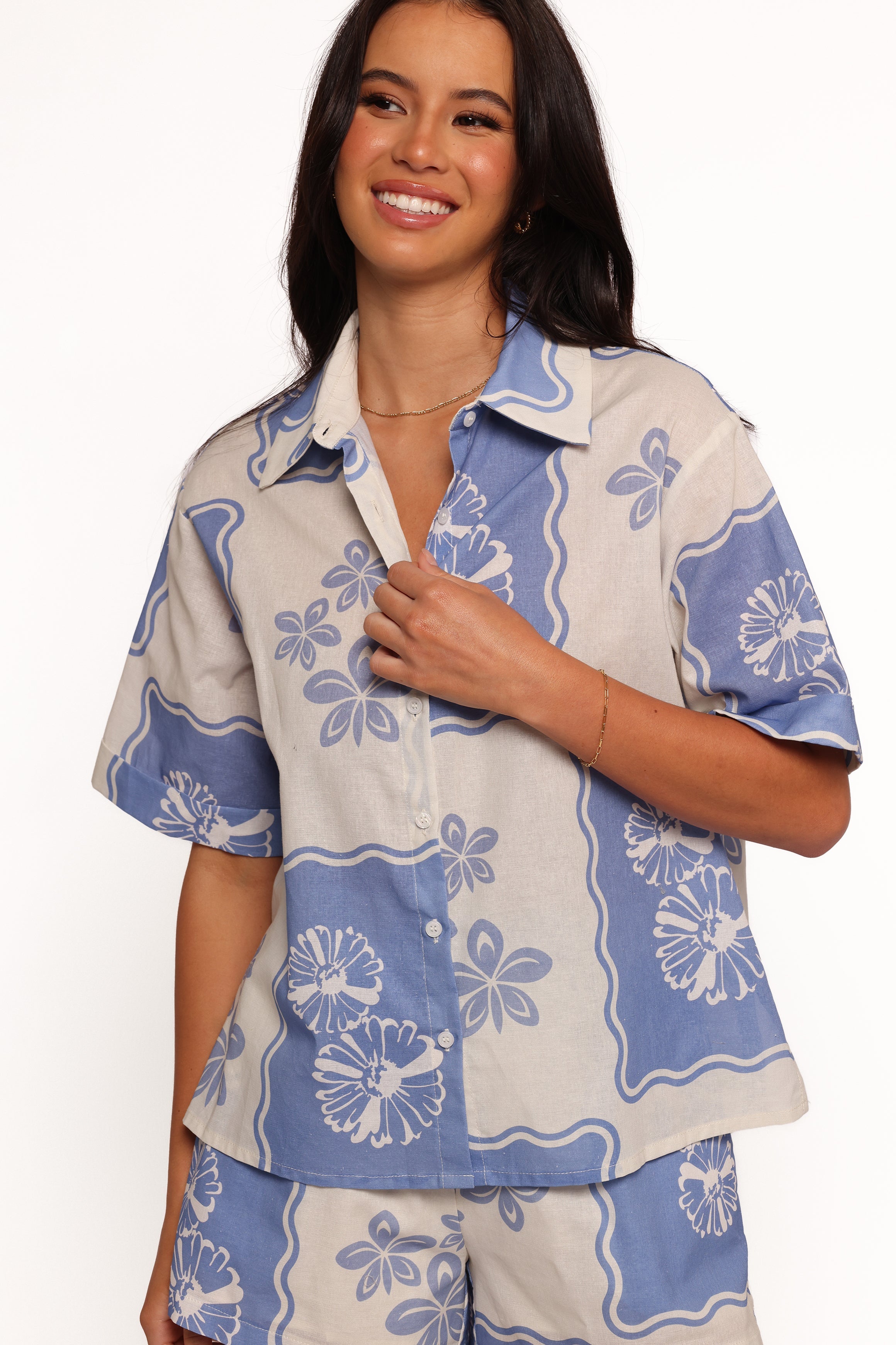 Petal and Pup USA TOPS Shellie Short Sleeve Shirt - Blue Dahlia