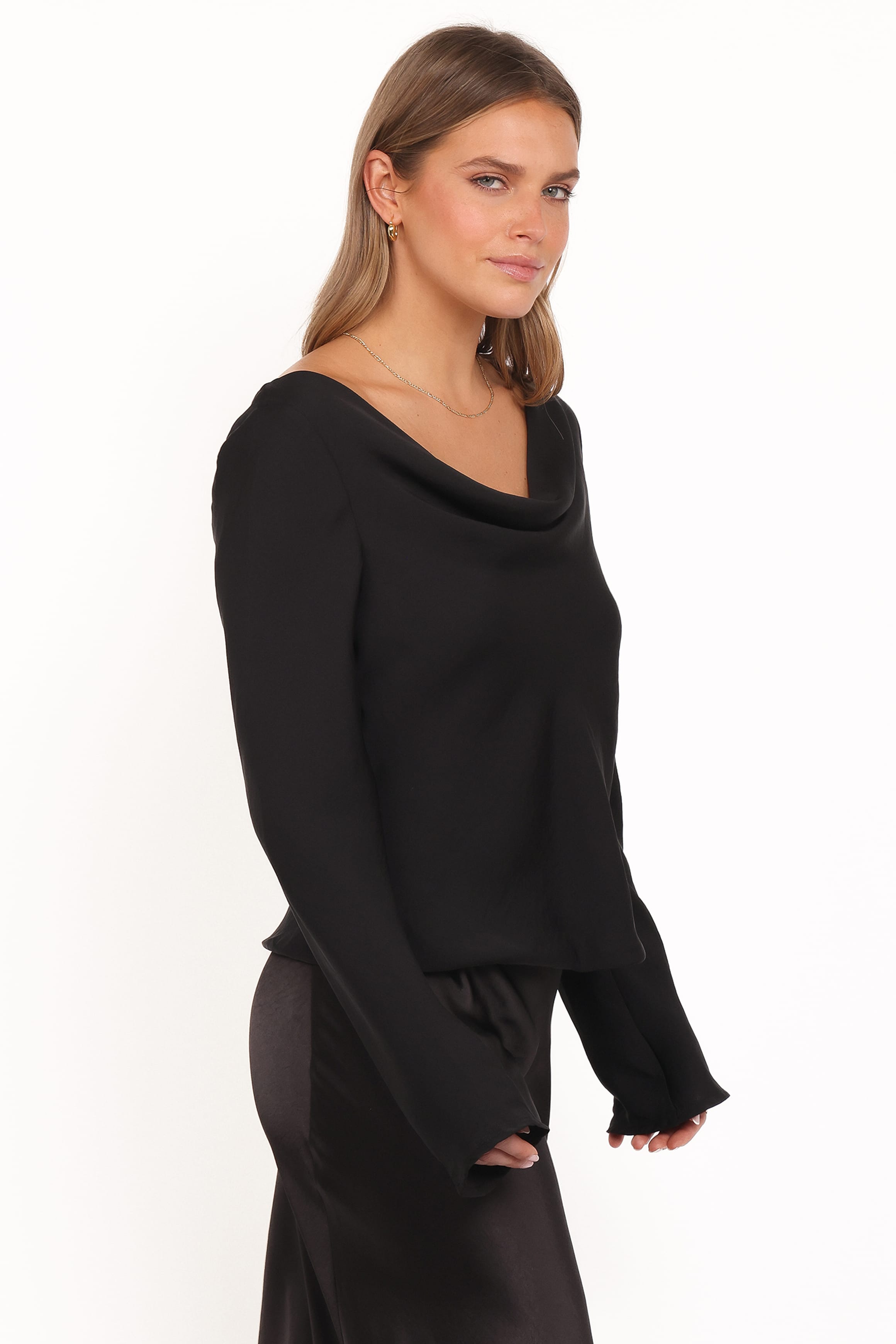 Petal and Pup USA TOPS Vinita Long Sleeve Top - Black