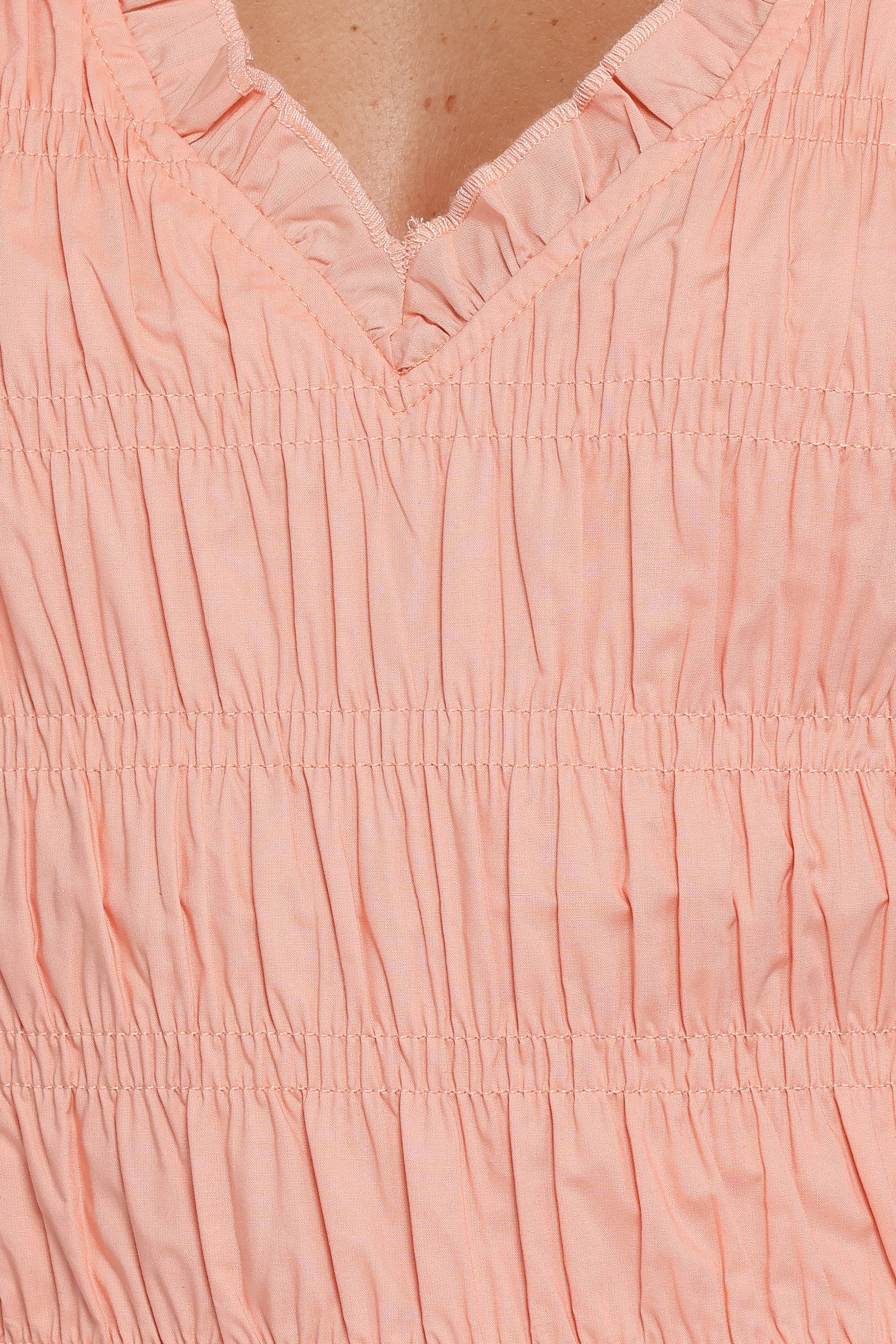 Petal and Pup USA TOPS Xenia Smocked Top - Peach