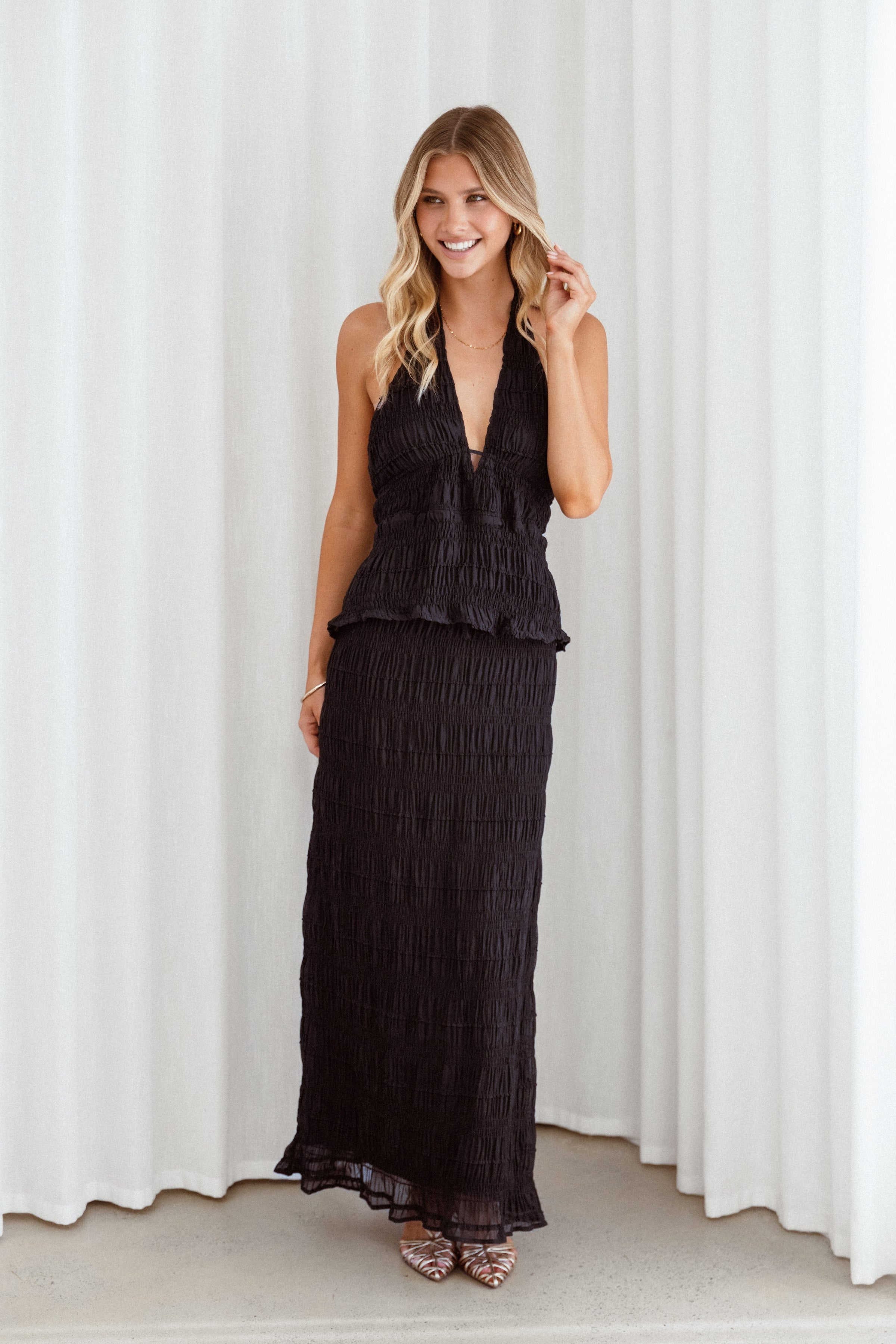 Petal and Pup USA TOPS Zafira Textured Halter Top - Black