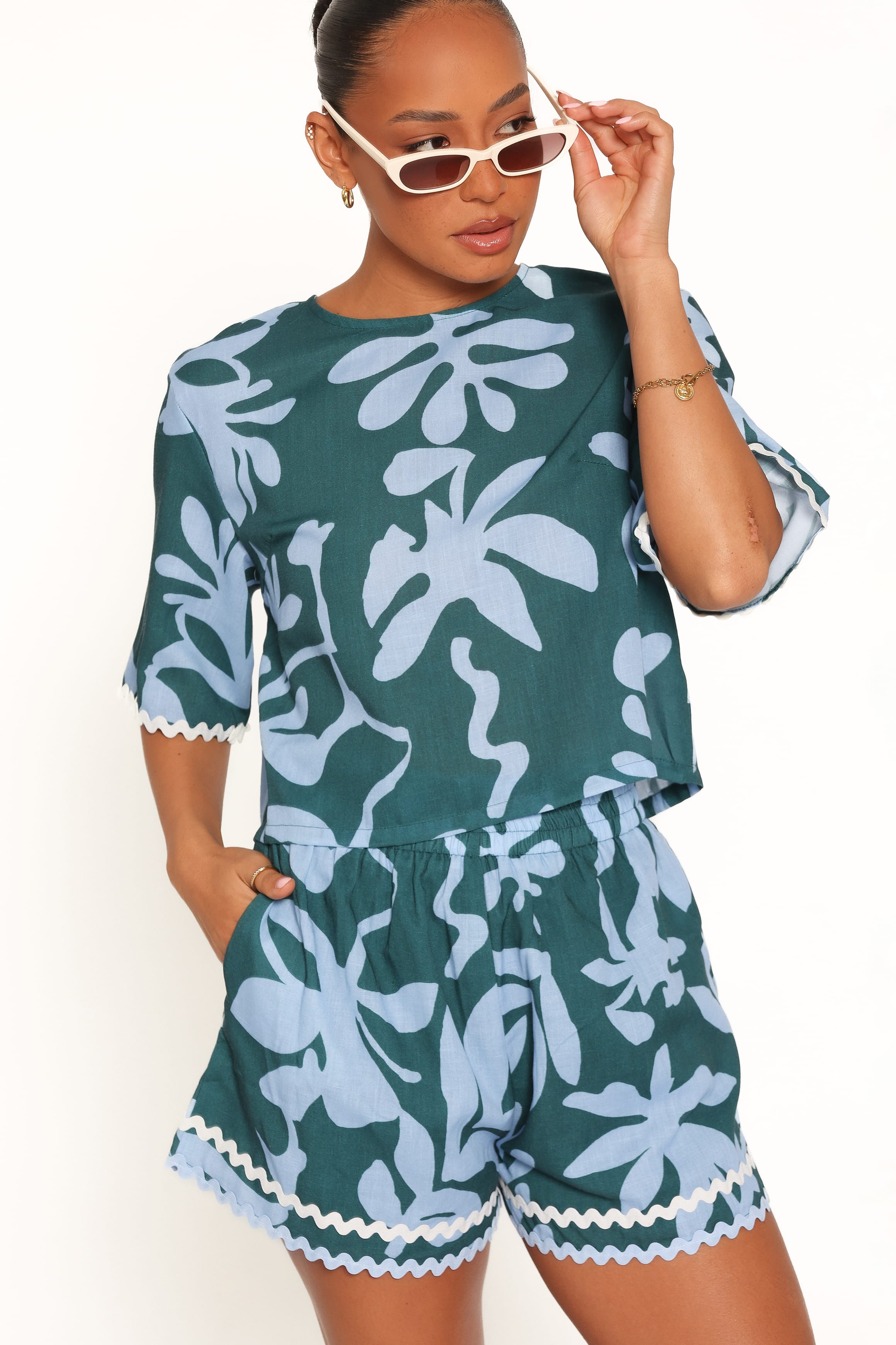 SETS Gaia Short Set - Blue Leaf