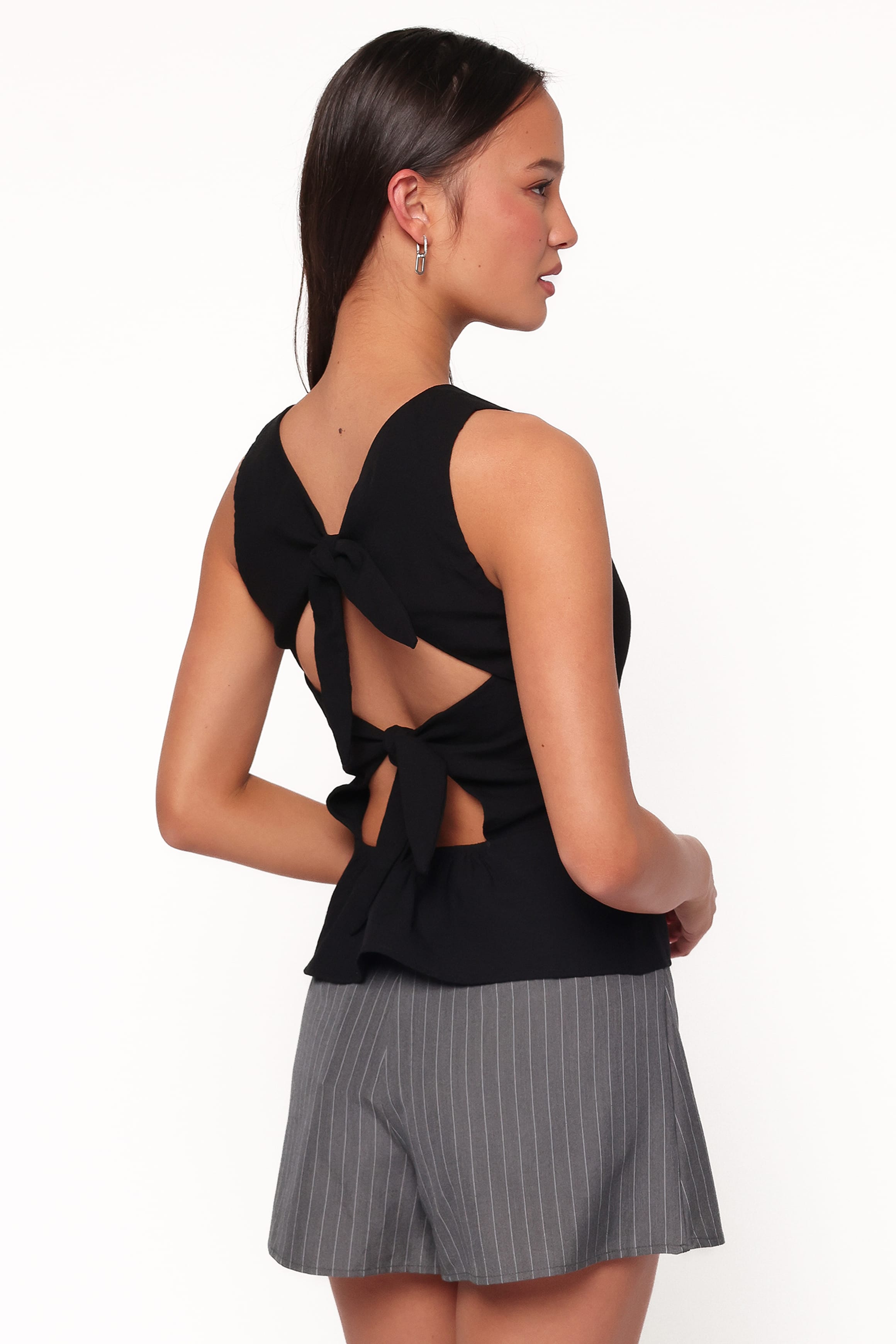 TOPS Brynn Tie Back Top - Black