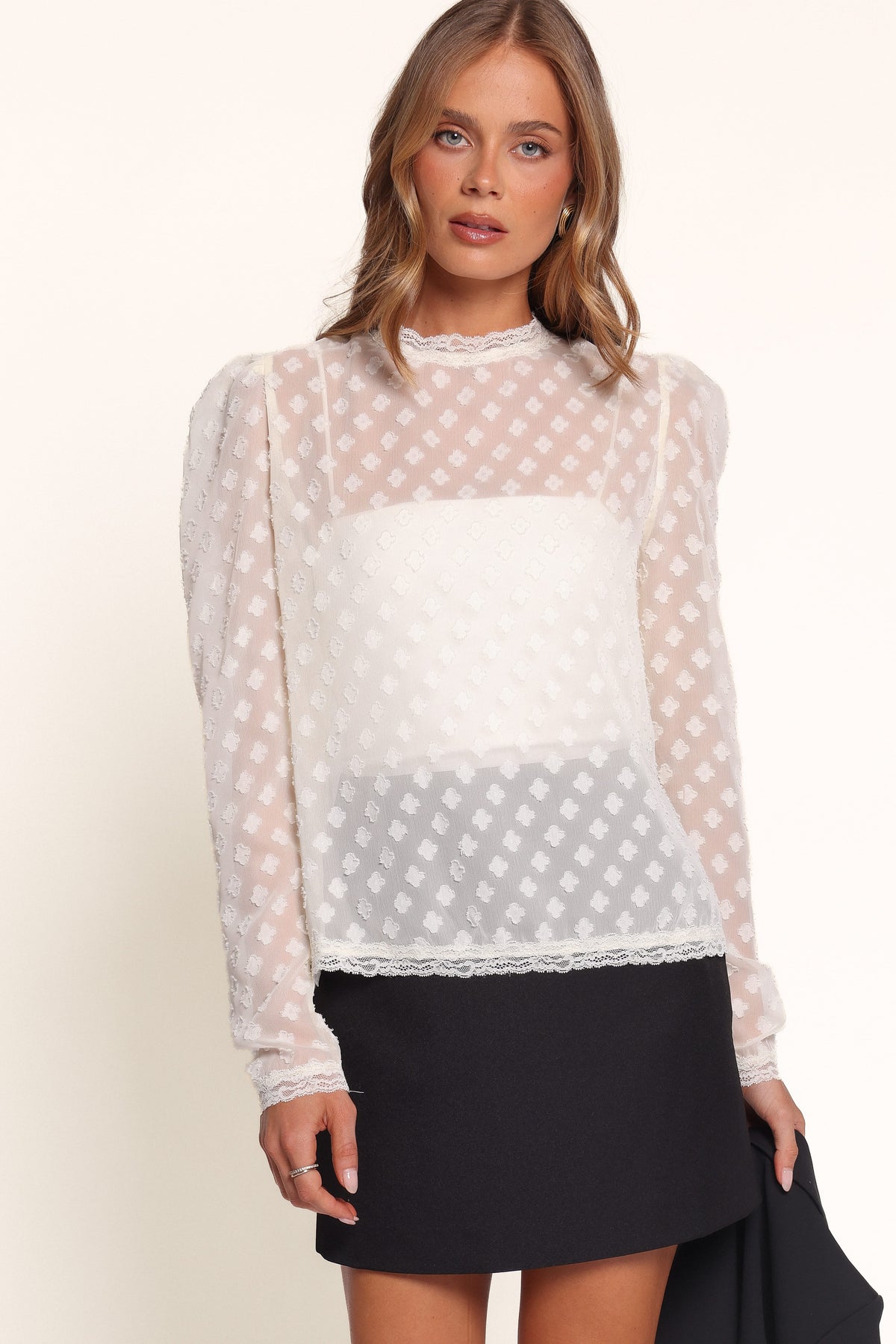 TOPS Grayso Top - Cream