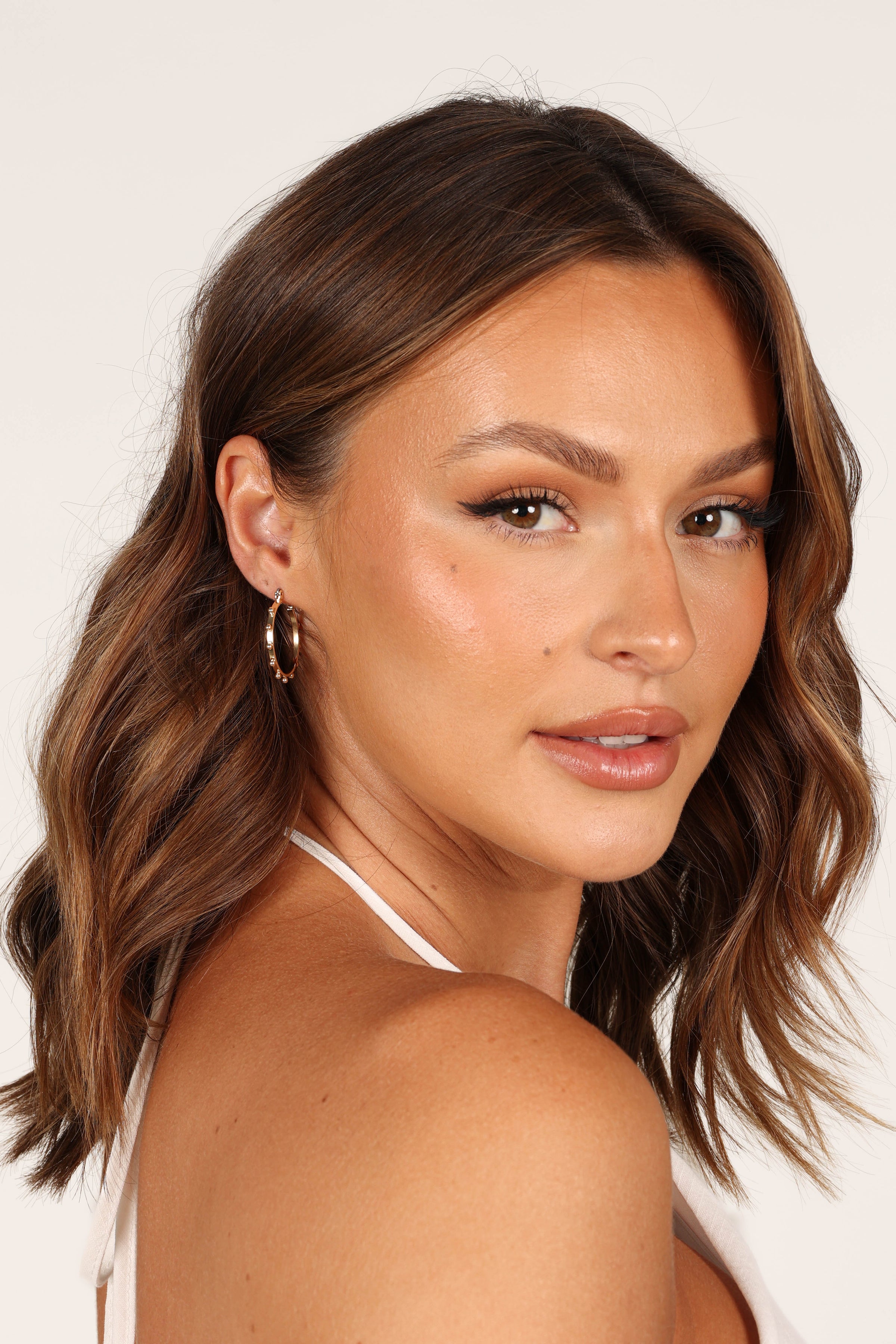 Petal and Pup USA ACCESSORIES Caroline Hoop Earrings - Gold One Size