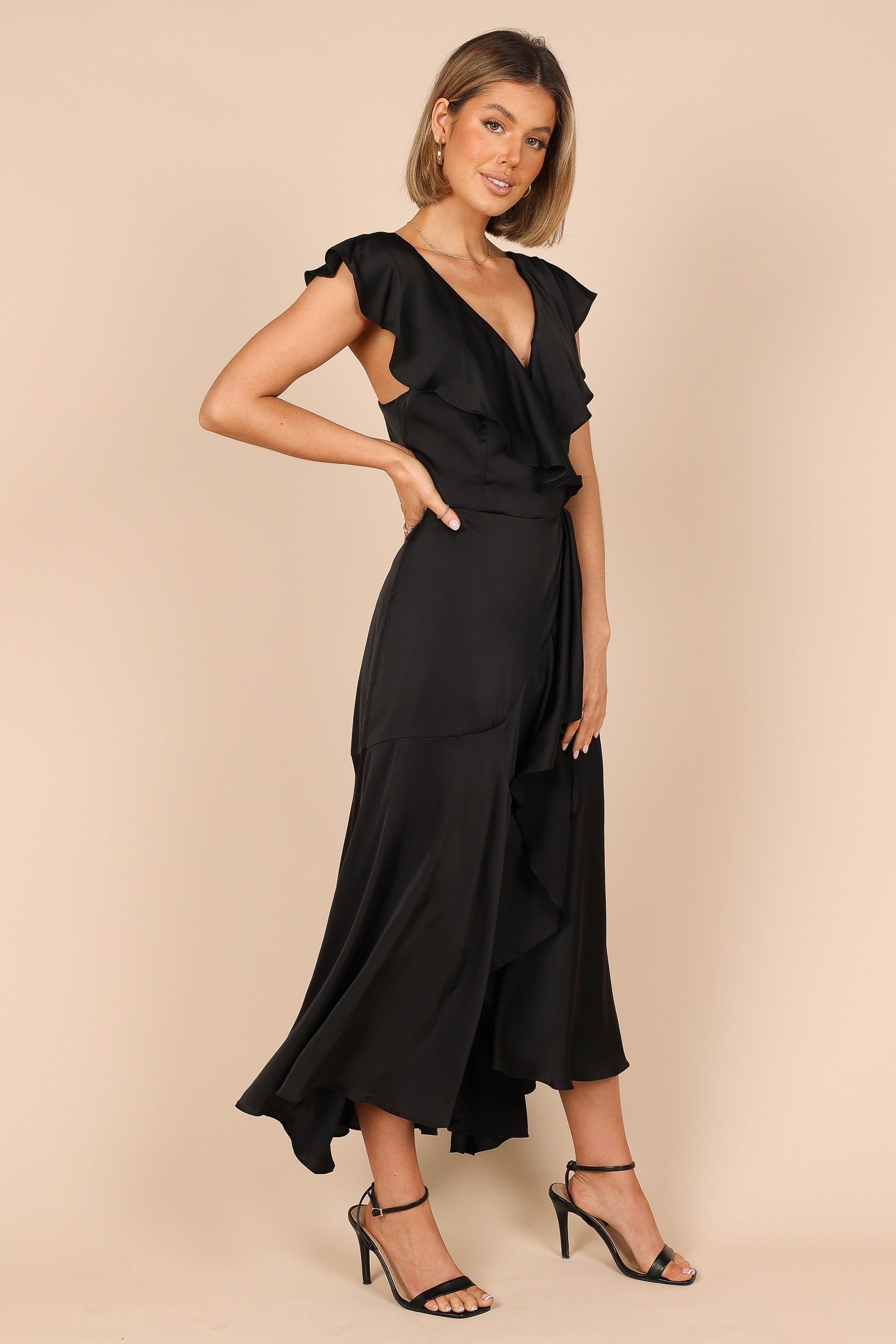 Petal and Pup USA DRESSES Cally Frill Shoulder Maxi Dress - Black