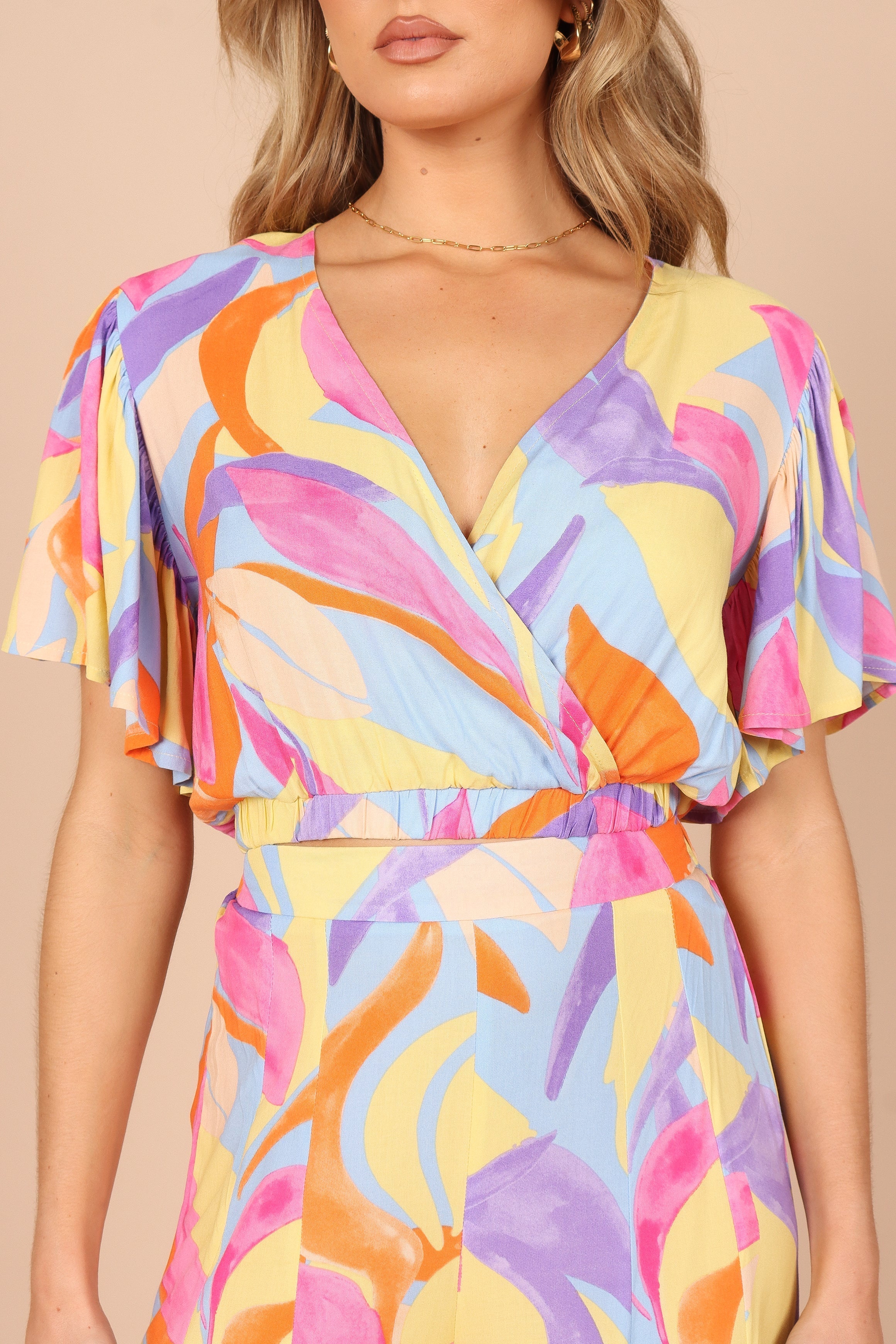 Petal and Pup USA TOPS Luis V Neck Cropped Top - Blue Multi