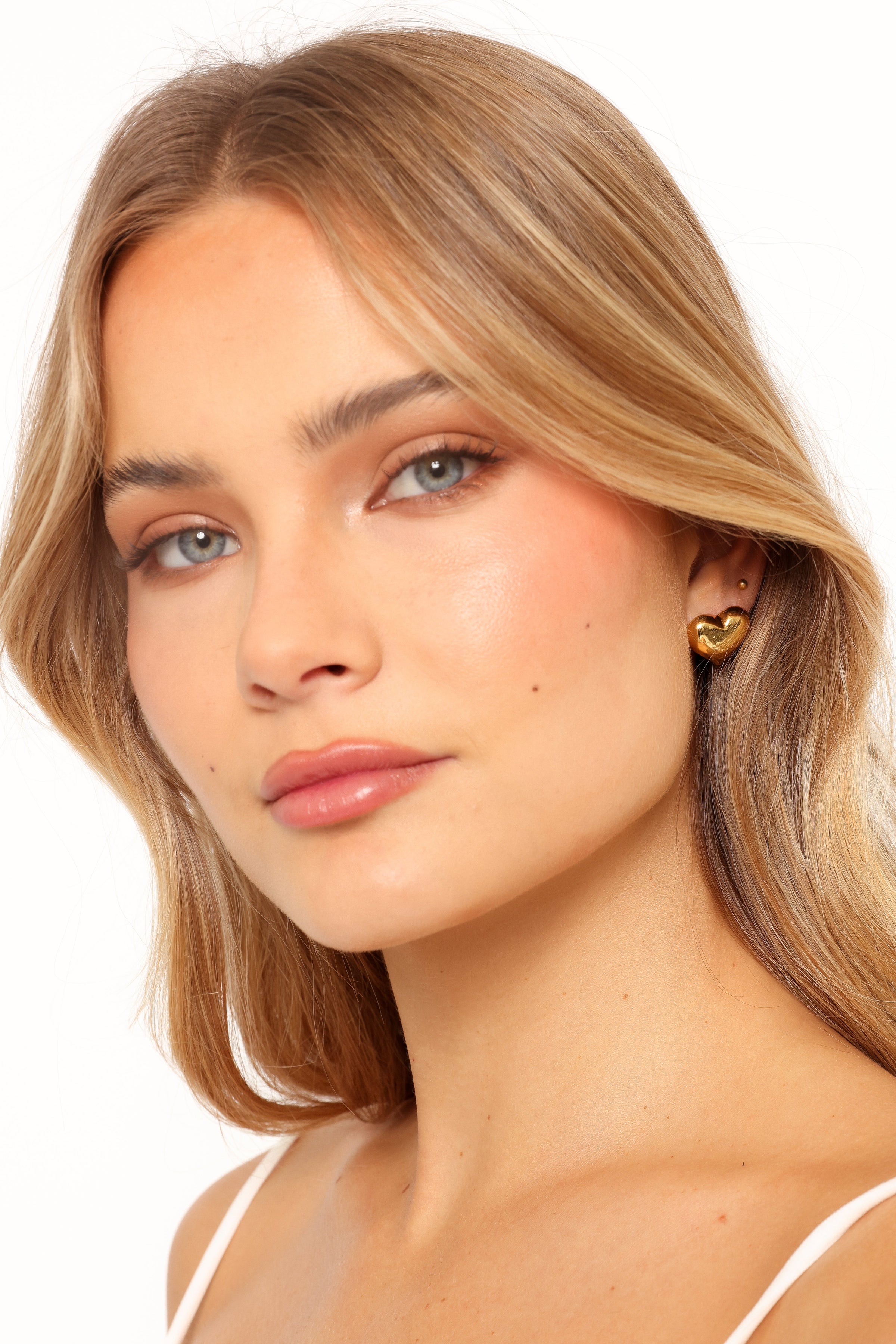 Kenny Heart Earrings - Gold