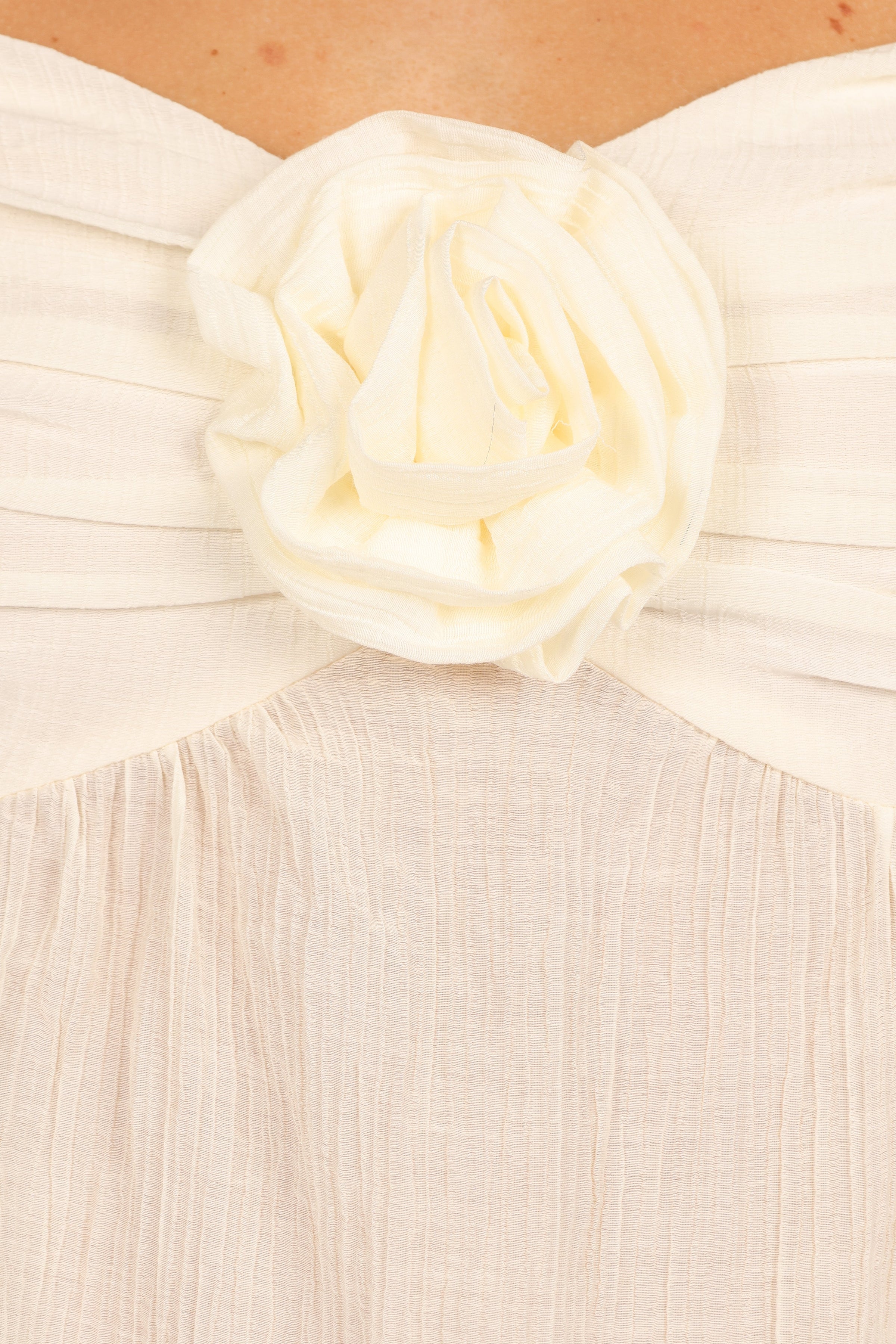Emerson Rosette Top - Ivory
