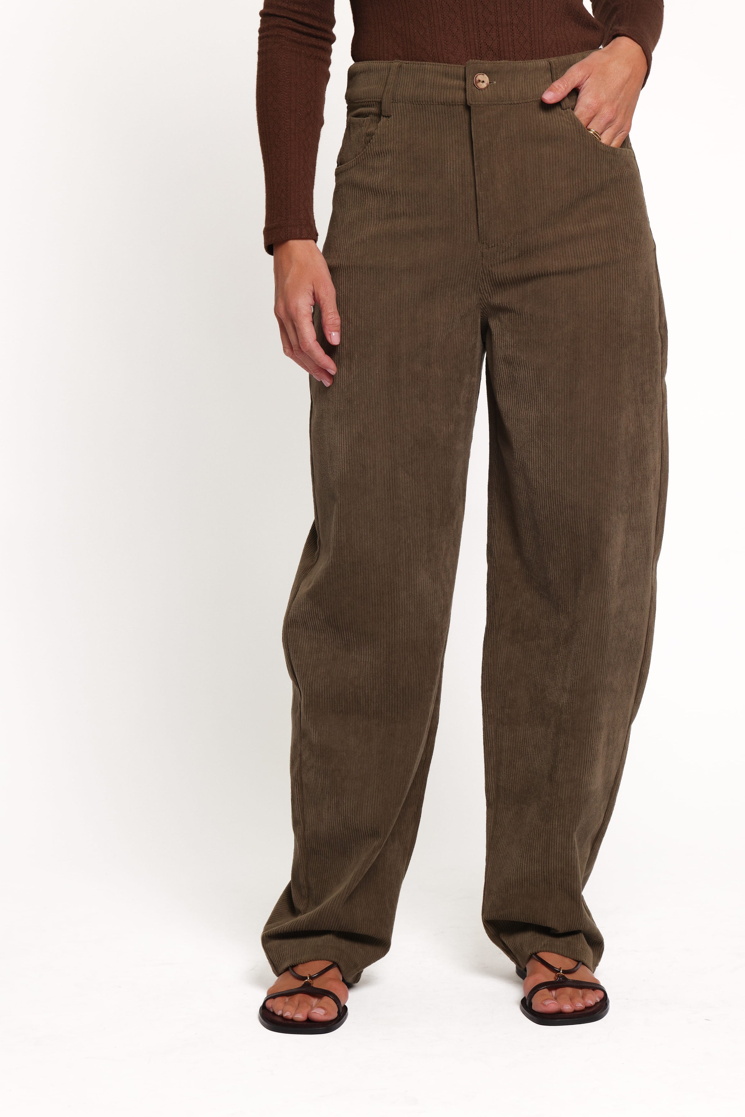 Hillary Barrel Leg Jeans - Olive Corduroy
